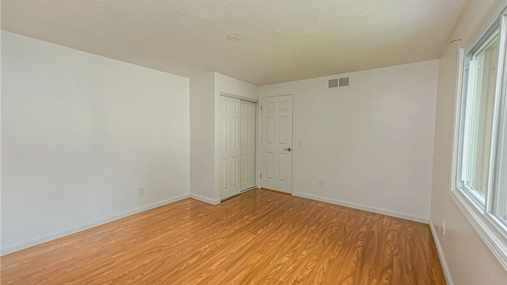 Property at 1 Todd Lane, Penfield, NY 14526 34