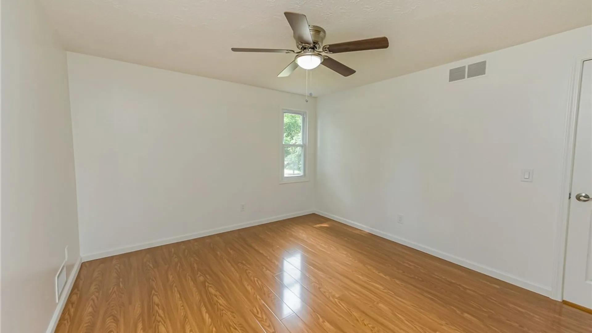 Property at 1 Todd Lane, Penfield, NY 14526 32