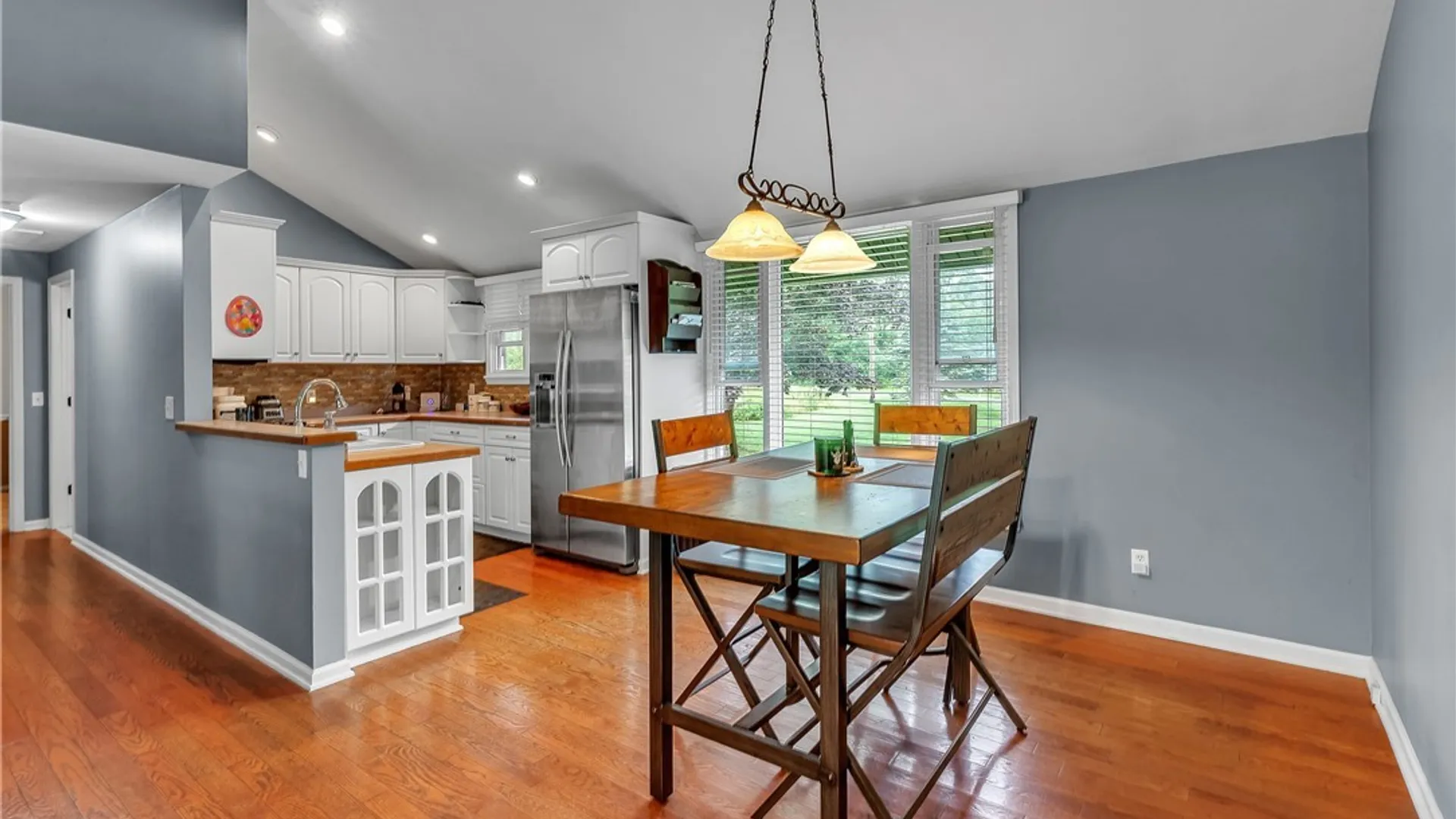 Property at 45 Mint Meadow Drive, Aurora, NY 14052 9