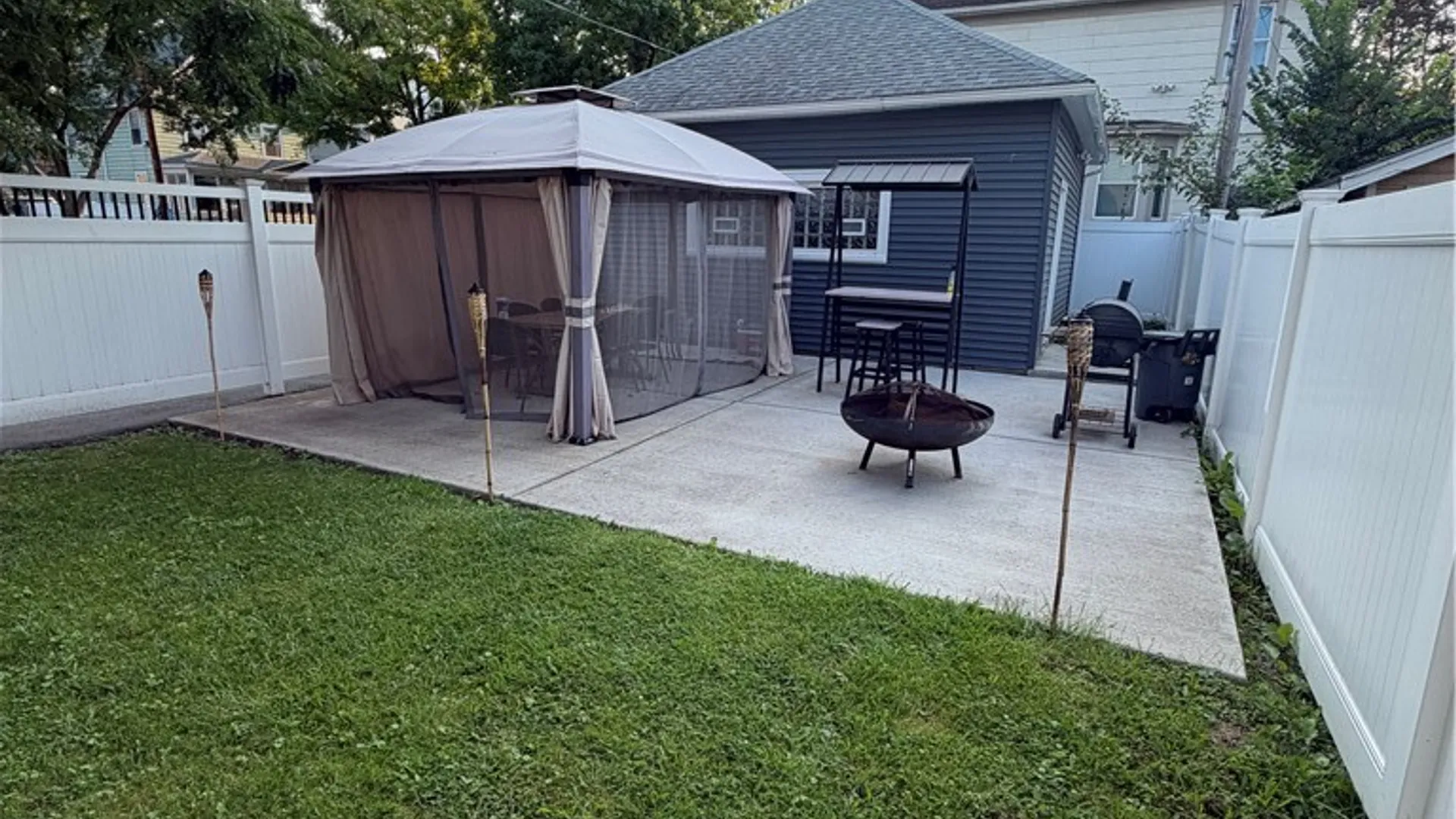 Property at 1067 Dewey Avenue, Rochester, NY 14613 7