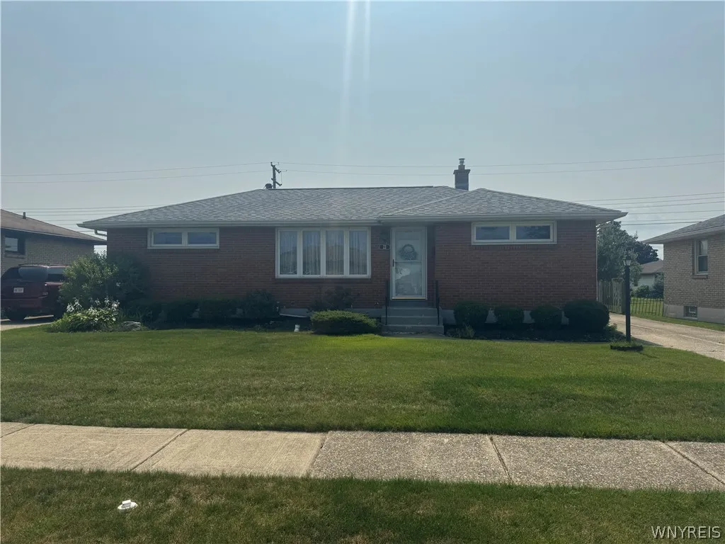 Property at 23 Diane Drive, Cheektowaga, NY 14225