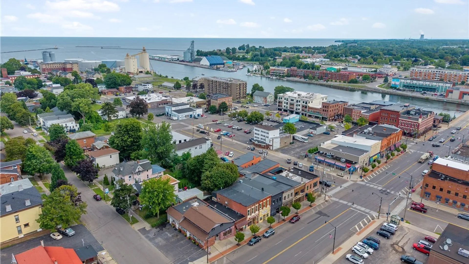 Property at 47 W Bridge Street, Oswego, NY 13126 40