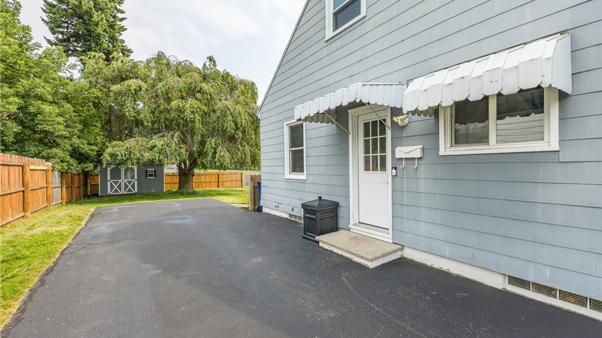 Property at 234 Harwick Road, Irondequoit, NY 14609 23
