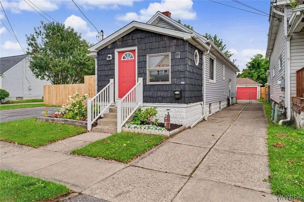 Property at 191 Cass Avenue, Cheektowaga, NY 14206