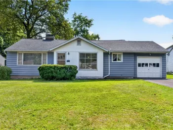 Property at 14 Pickwick Rd, DeWitt, NY 13214