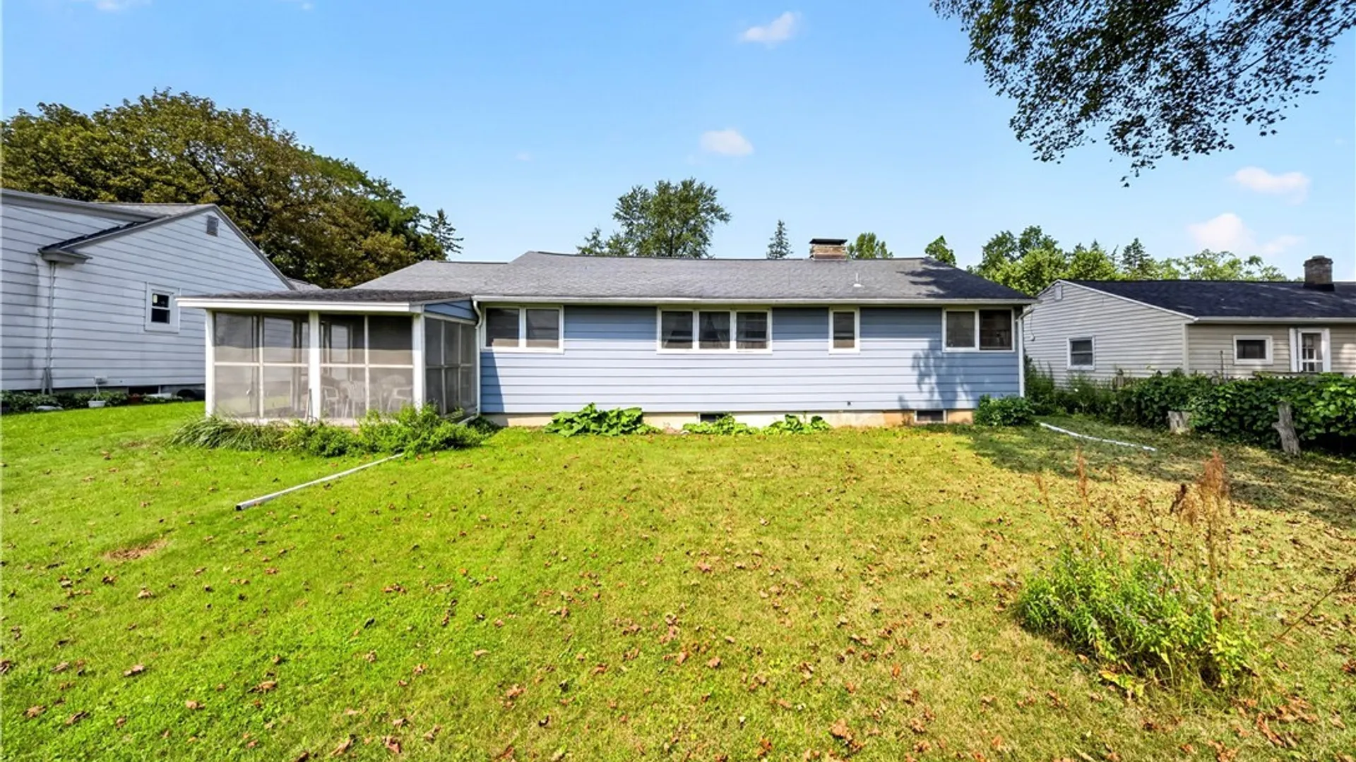Property at 14 Pickwick Rd, DeWitt, NY 13214 31