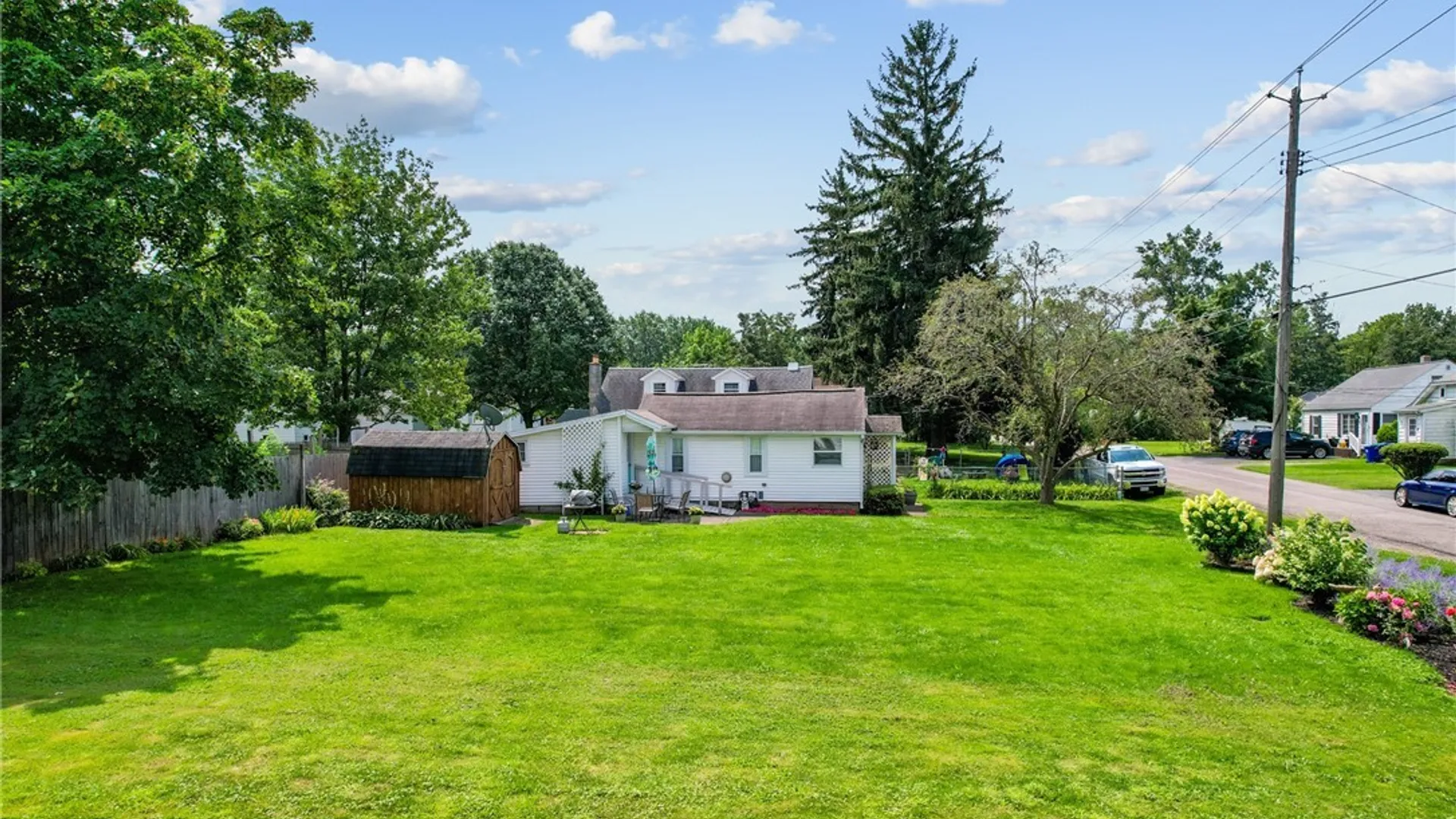 Property at 1595 Franklin Street, Newfane, NY 14126 3