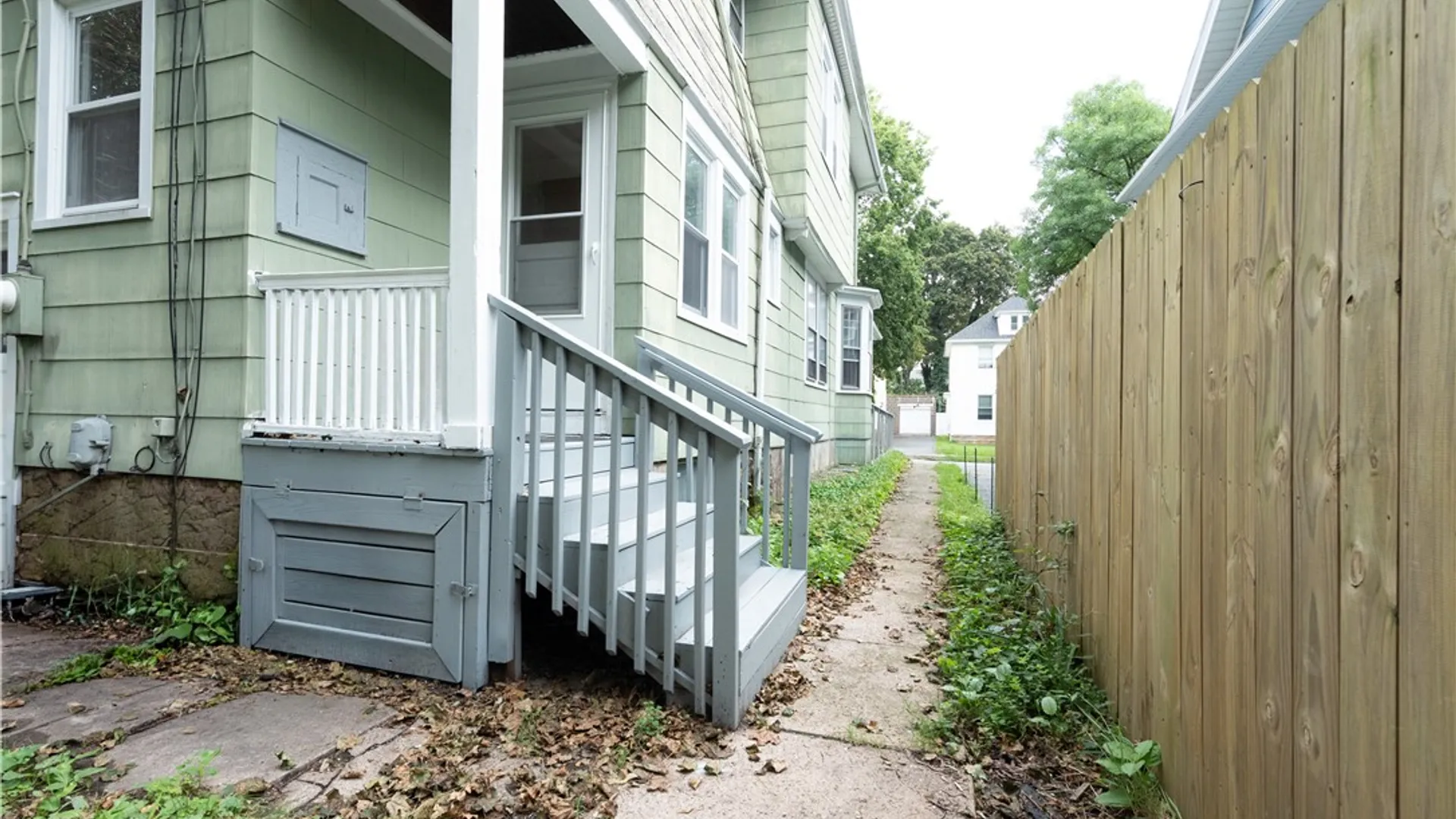 Property at 723-725 Parsells Avenue, Rochester, NY 14609 6