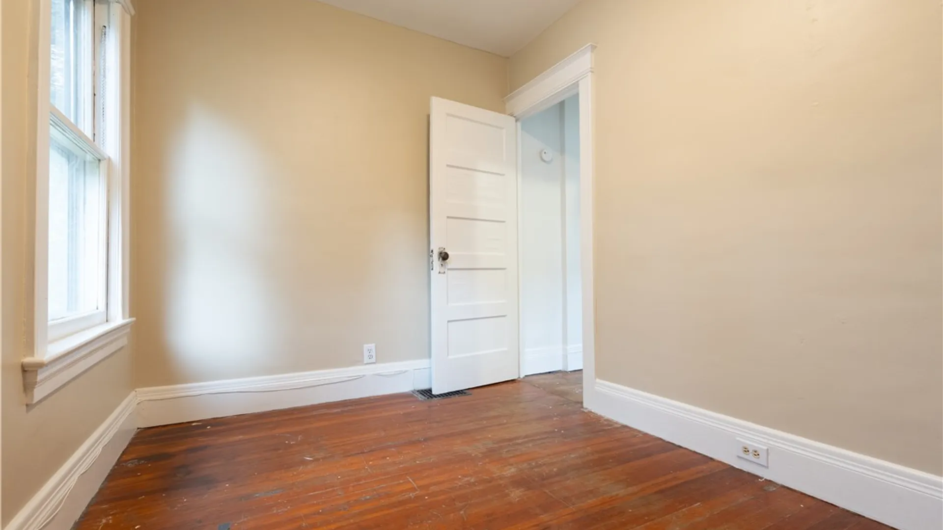 Property at 723-725 Parsells Avenue, Rochester, NY 14609 20