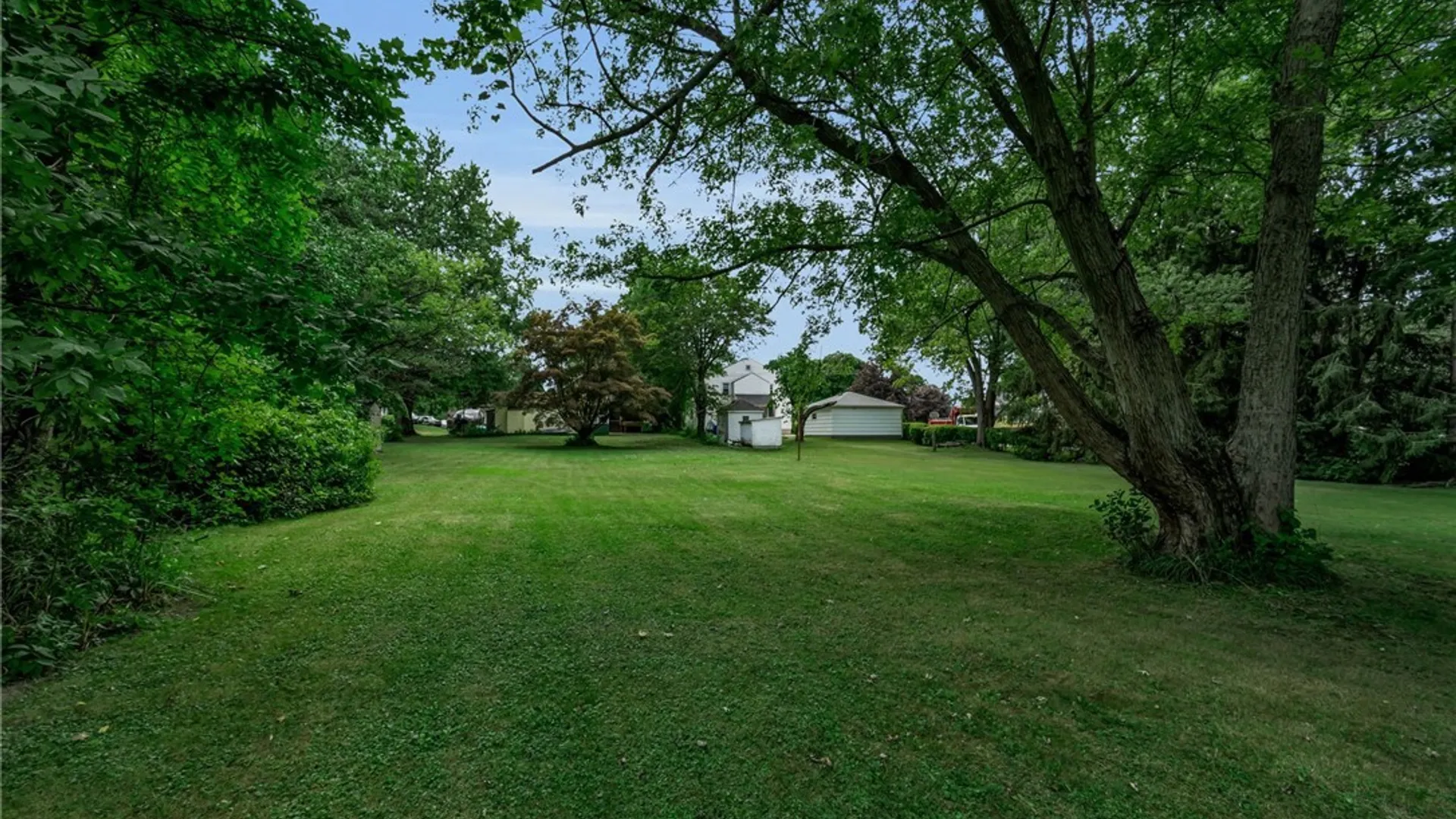 Property at 229 Lake Street, Evans, NY 14006 11