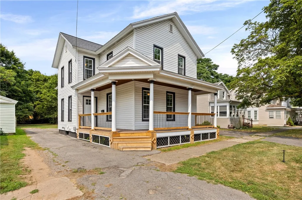 Property at 7 Spencer Street, Lyons, NY 14489