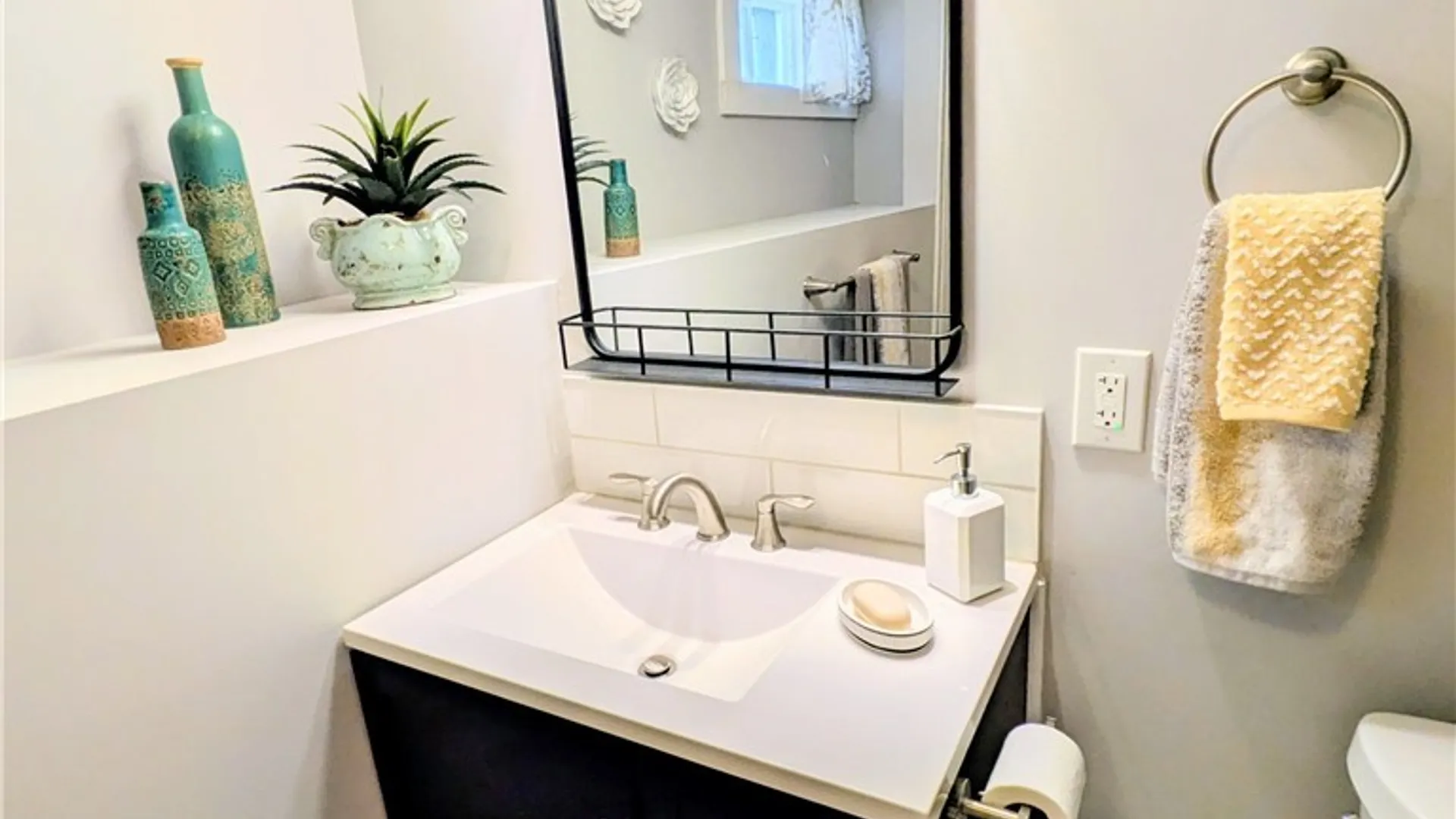 Property at 121 Lynch Avenue, Utica, NY 13502 41