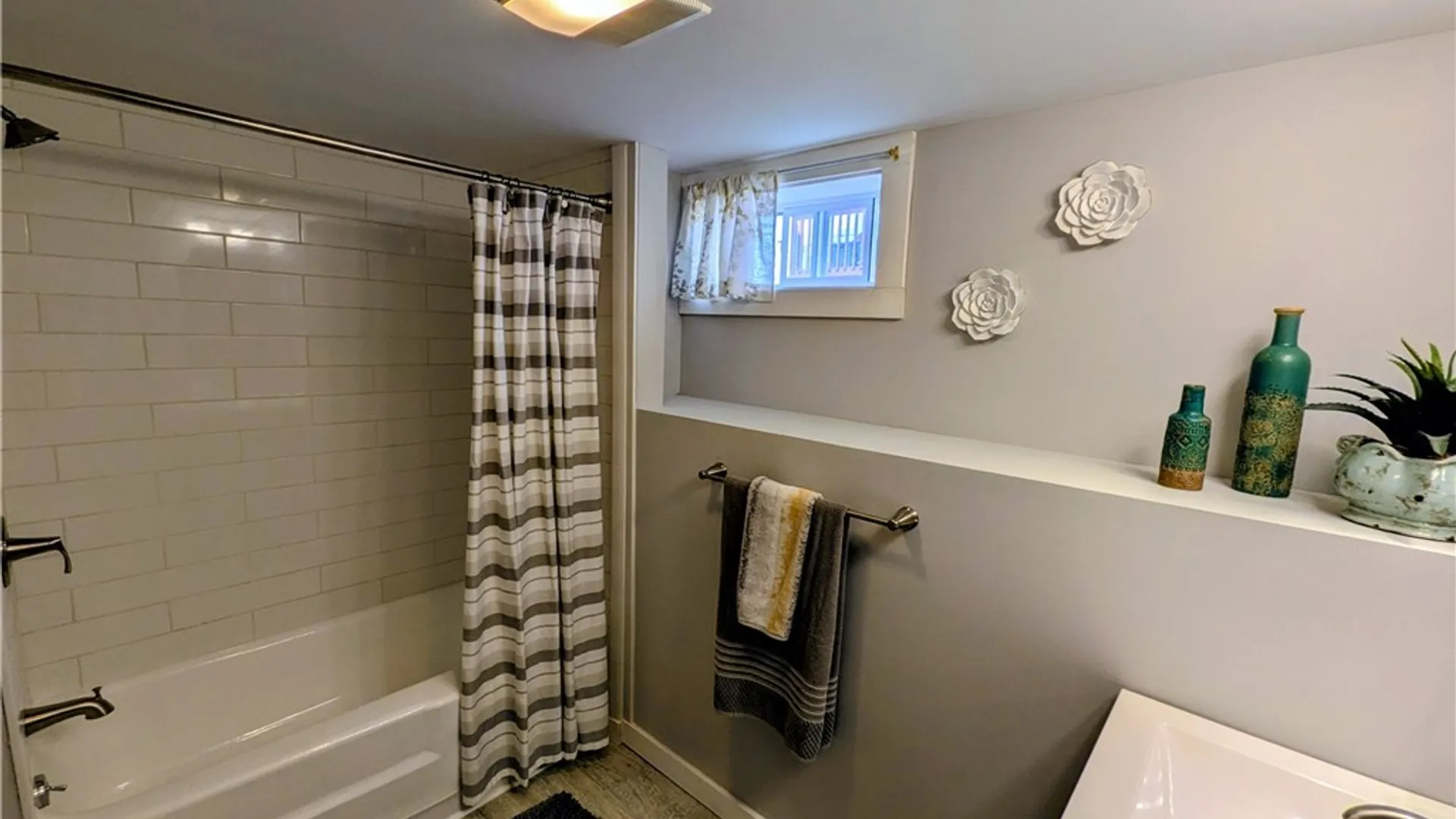 Property at 121 Lynch Avenue, Utica, NY 13502 42