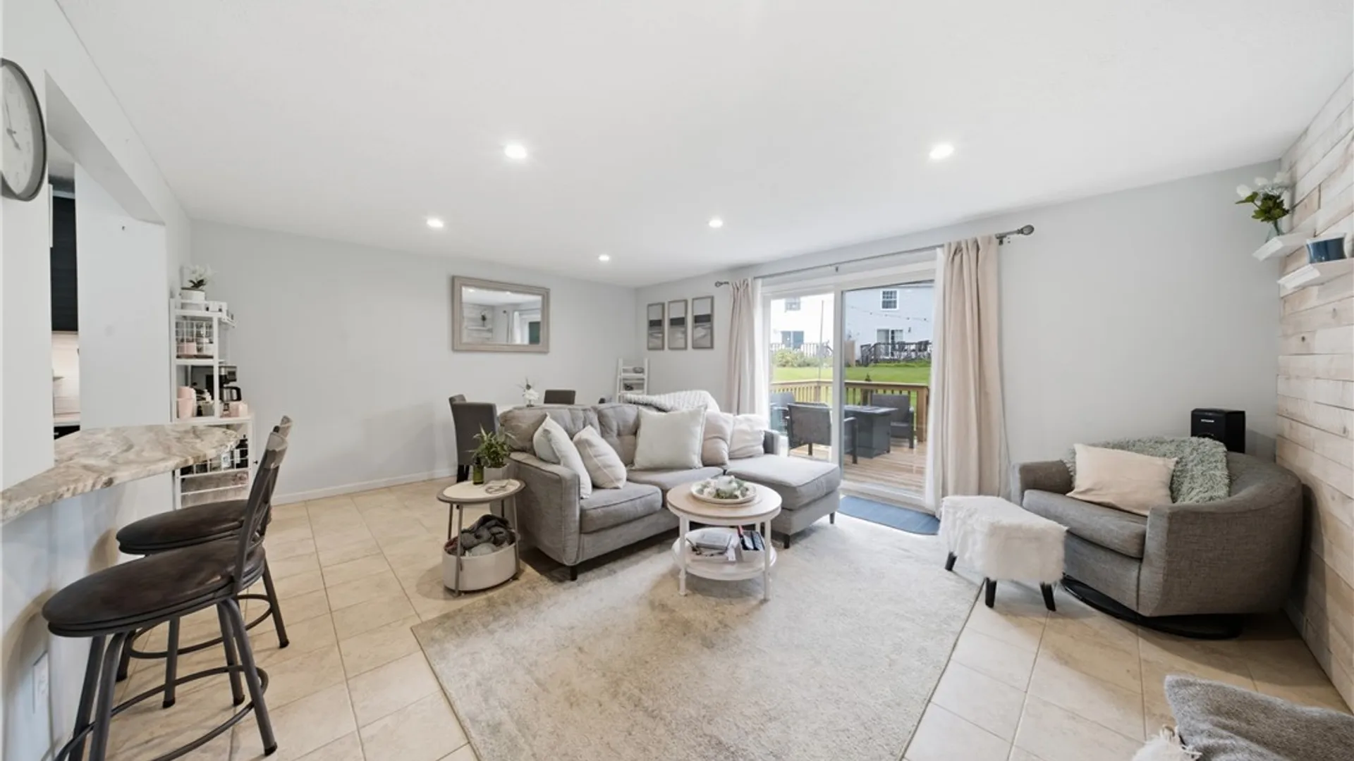 Property at 120 Courtshire Lane, Penfield, NY 14526 10