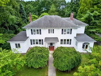 Property at 318 Berkeley Drive, Syracuse, NY 13210