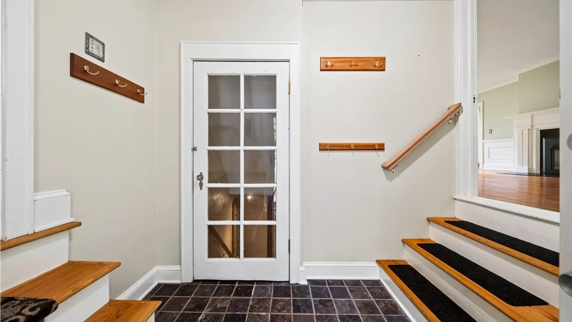 Property at 318 Berkeley Drive, Syracuse, NY 13210 30