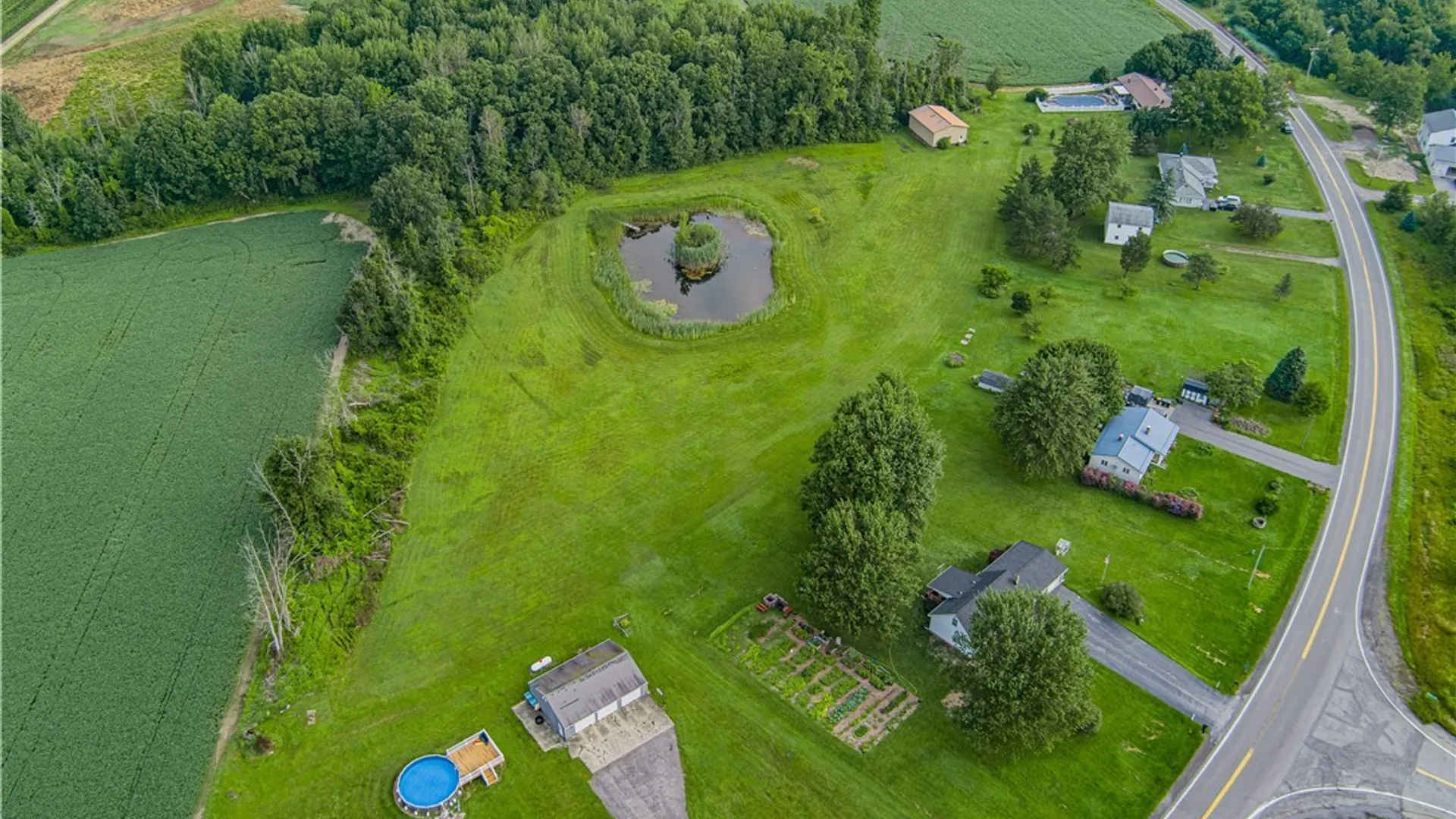 Property at 6960 Block Church Road, Royalton, NY 14094 44