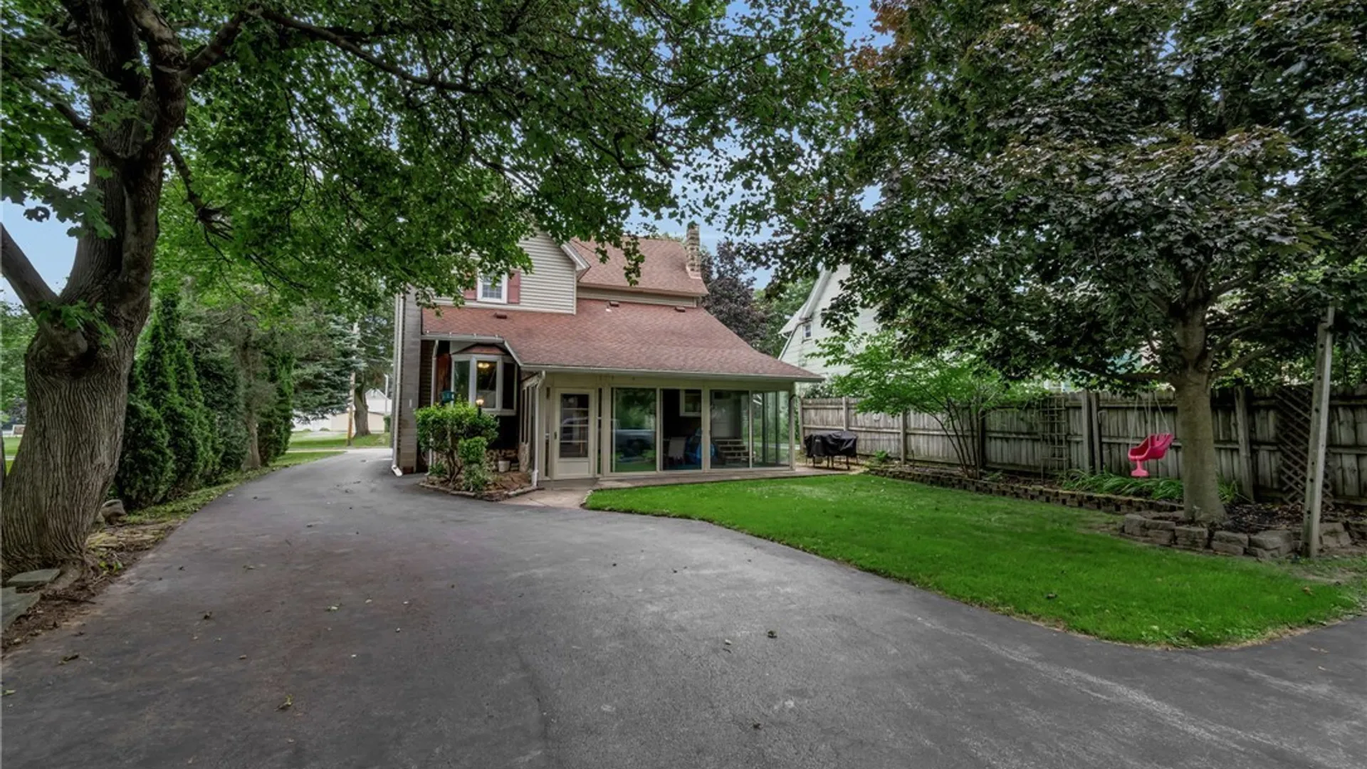 Property at 40 Clinton Street, Newstead, NY 14001 36