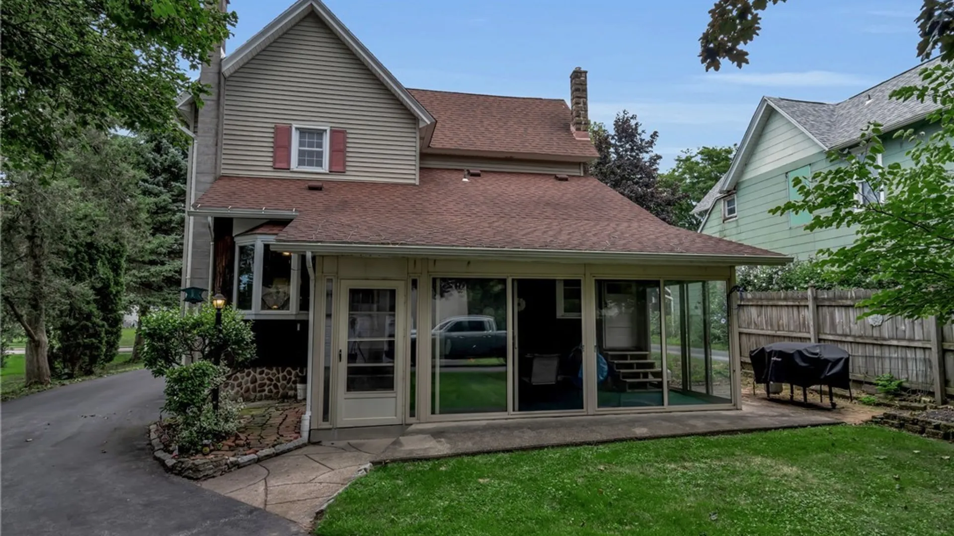 Property at 40 Clinton Street, Newstead, NY 14001 38
