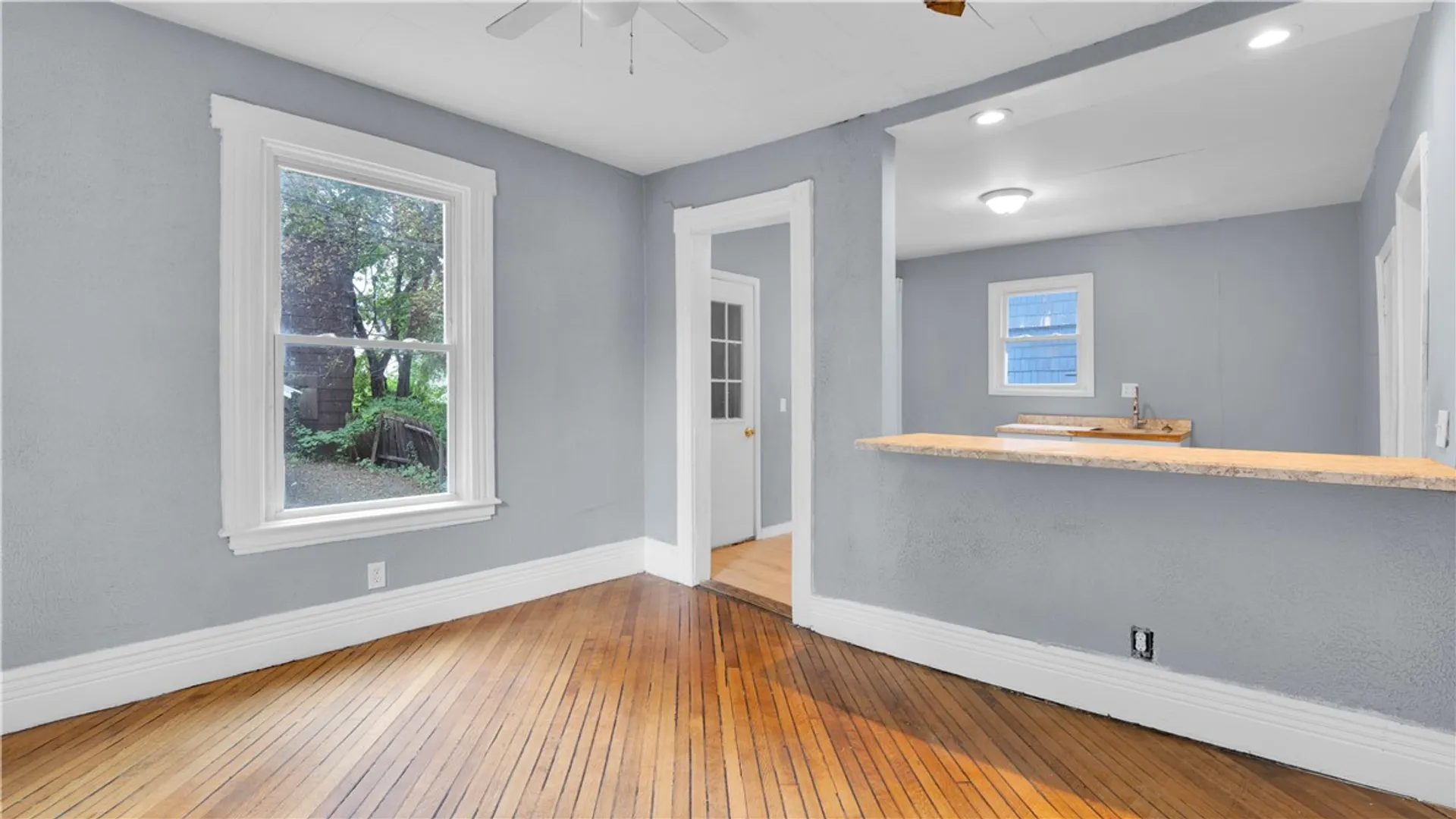 Property at 17 Peck Street, Rochester, NY 14609 26