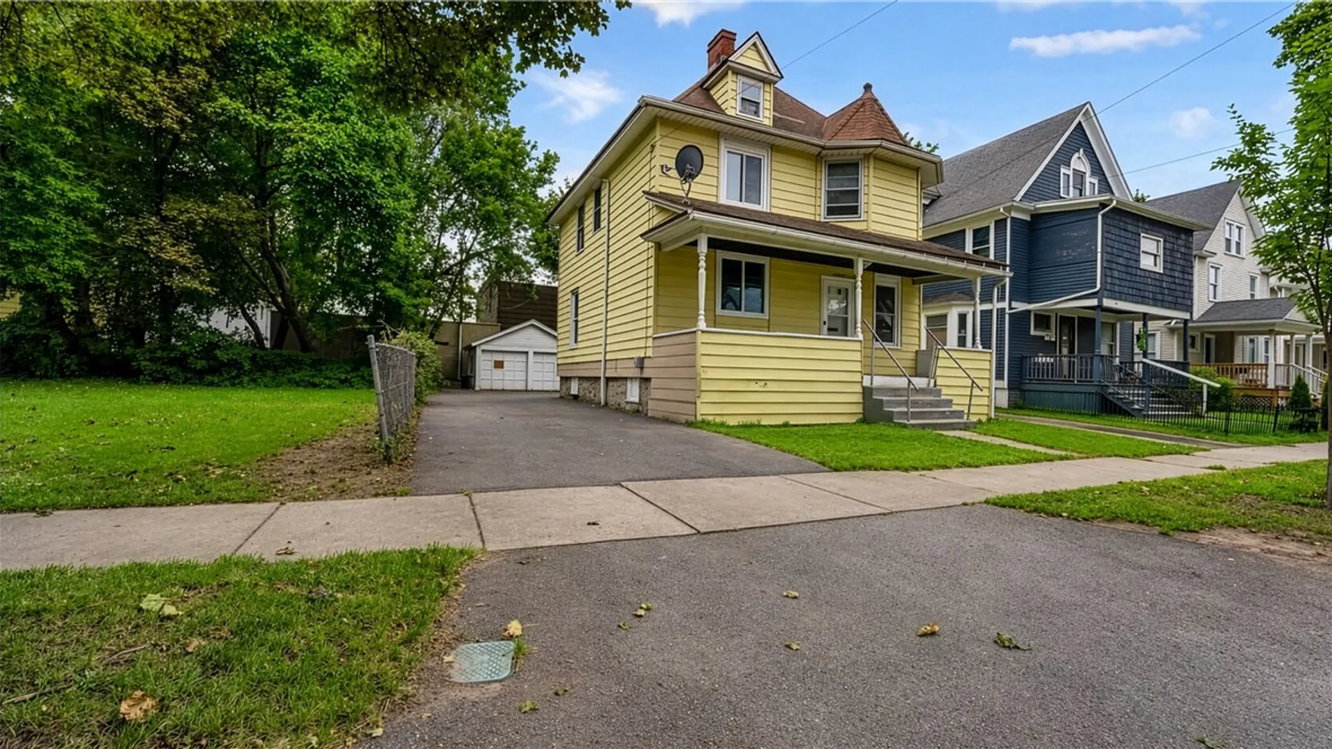 Property at 17 Peck Street, Rochester, NY 14609 3