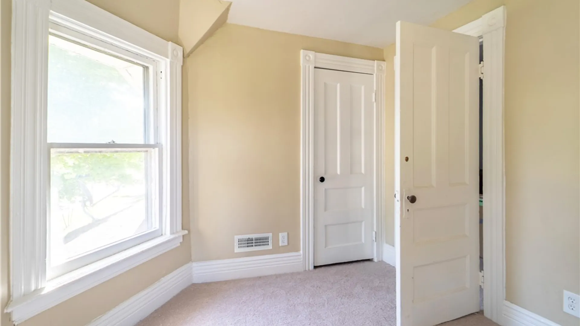 Property at 17 Peck Street, Rochester, NY 14609 19