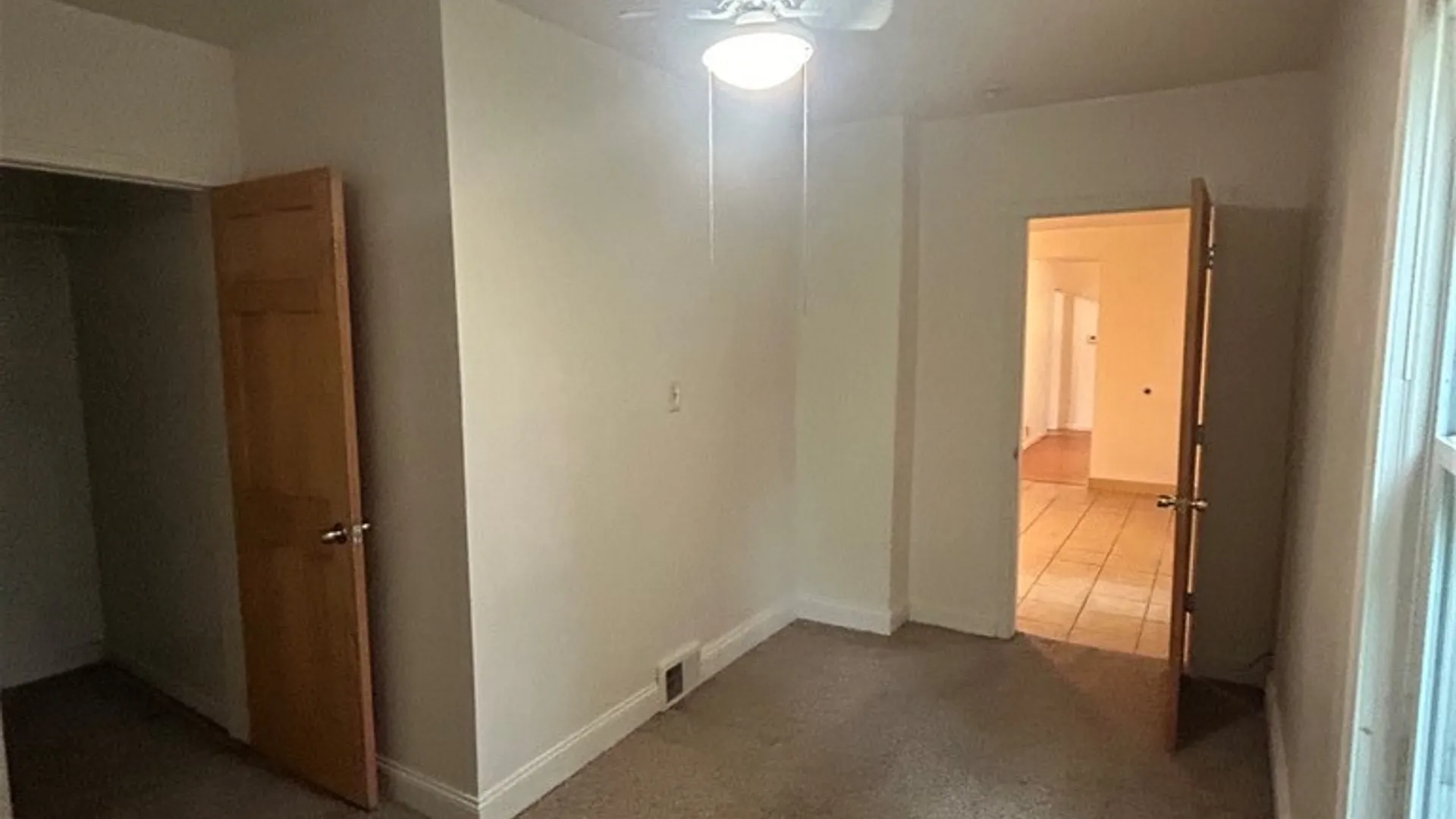 Property at 286 Normal Avenue, Buffalo, NY 14213 15