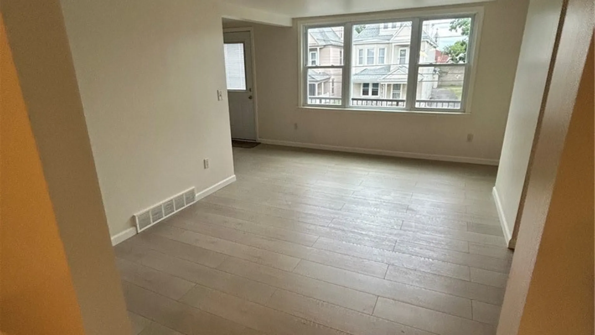 Property at 286 Normal Avenue, Buffalo, NY 14213 6