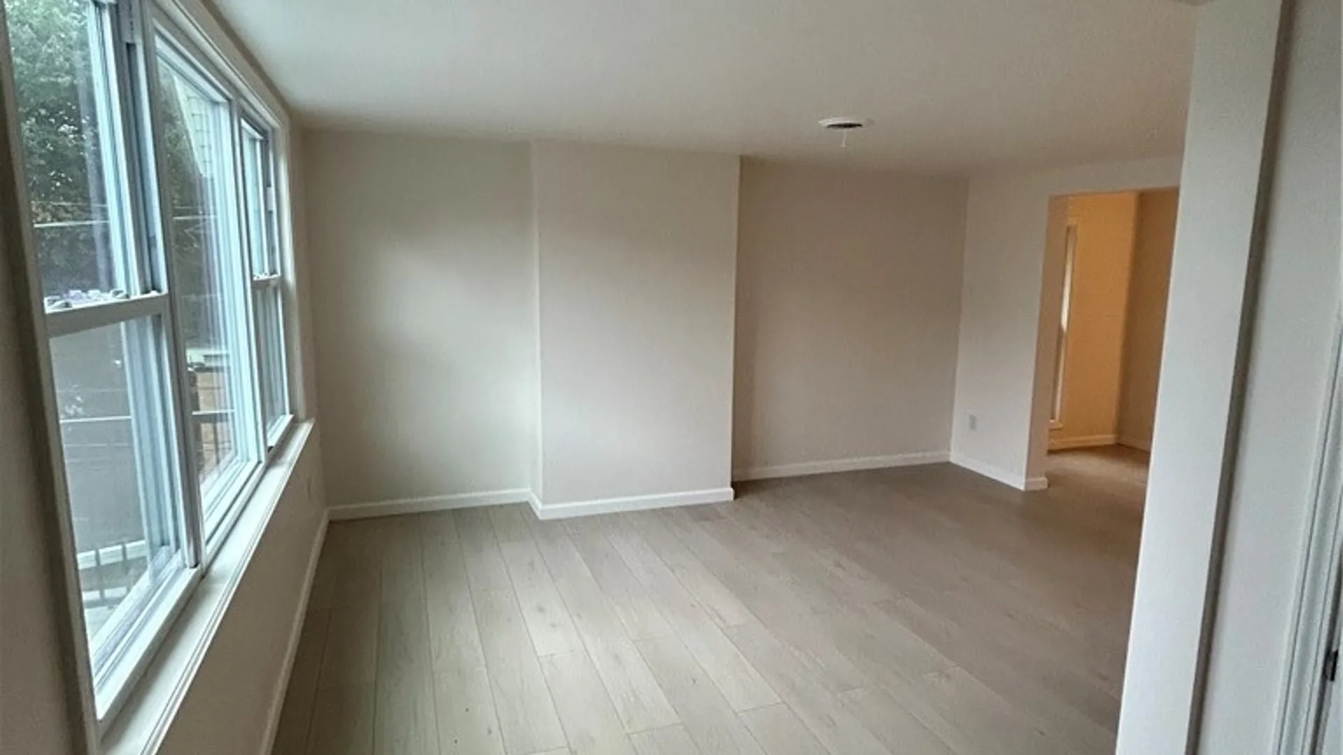 Property at 286 Normal Avenue, Buffalo, NY 14213 7