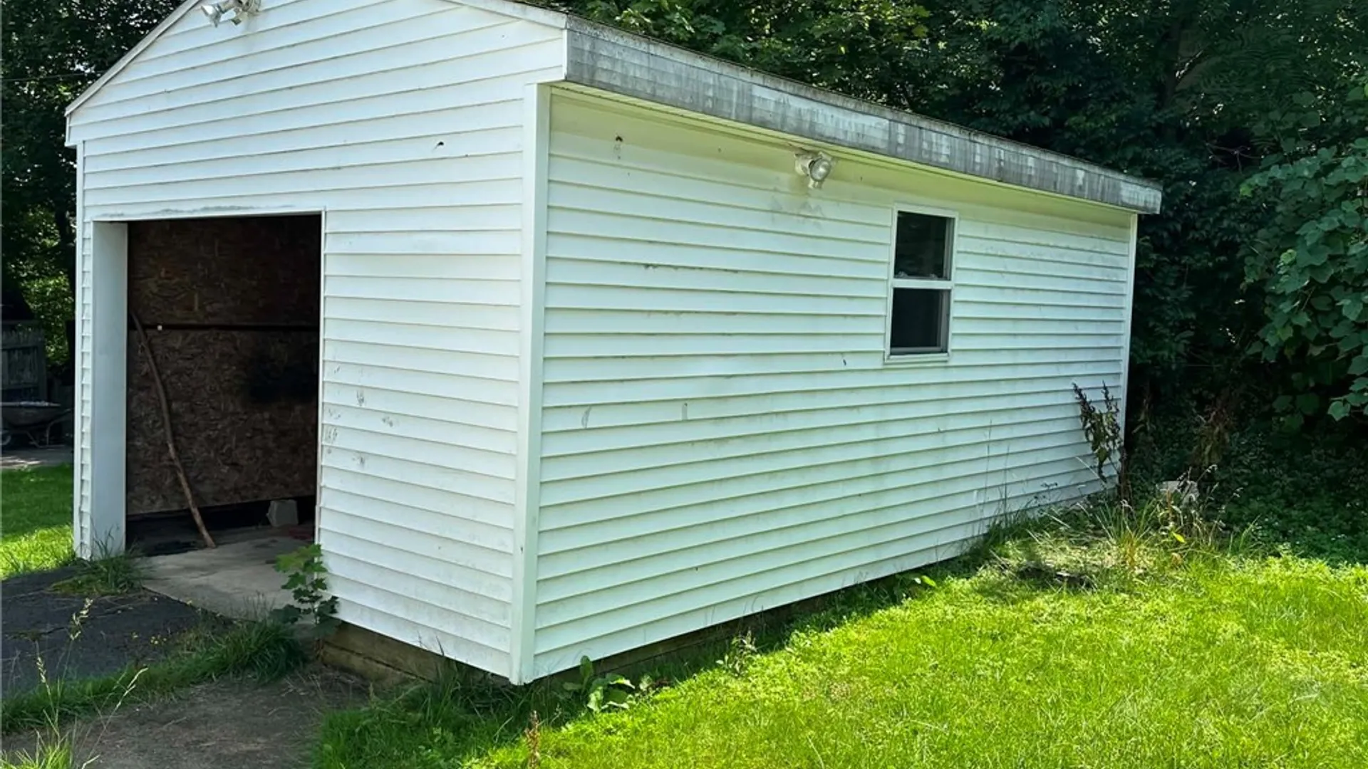 Property at 14 Myers Avenue, Jamestown, NY 14701 4