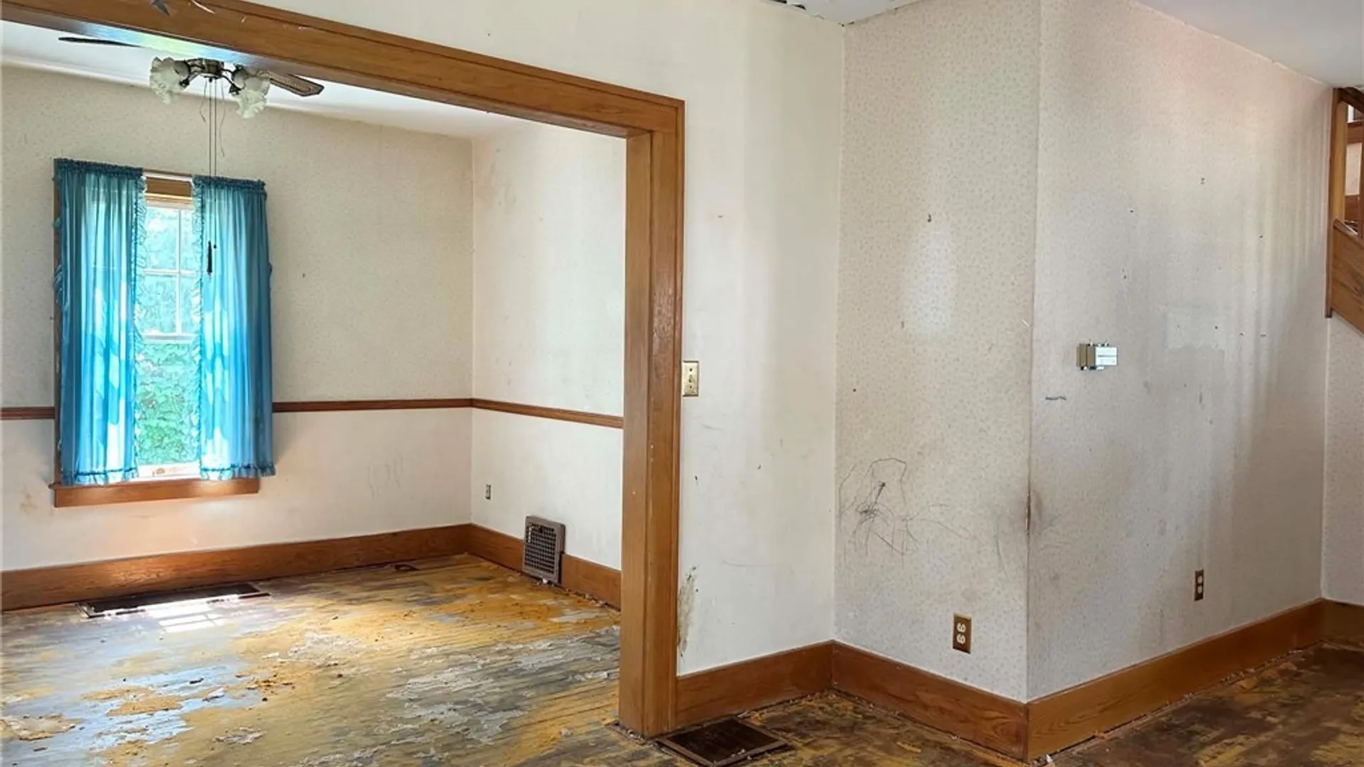 Property at 14 Myers Avenue, Jamestown, NY 14701 10
