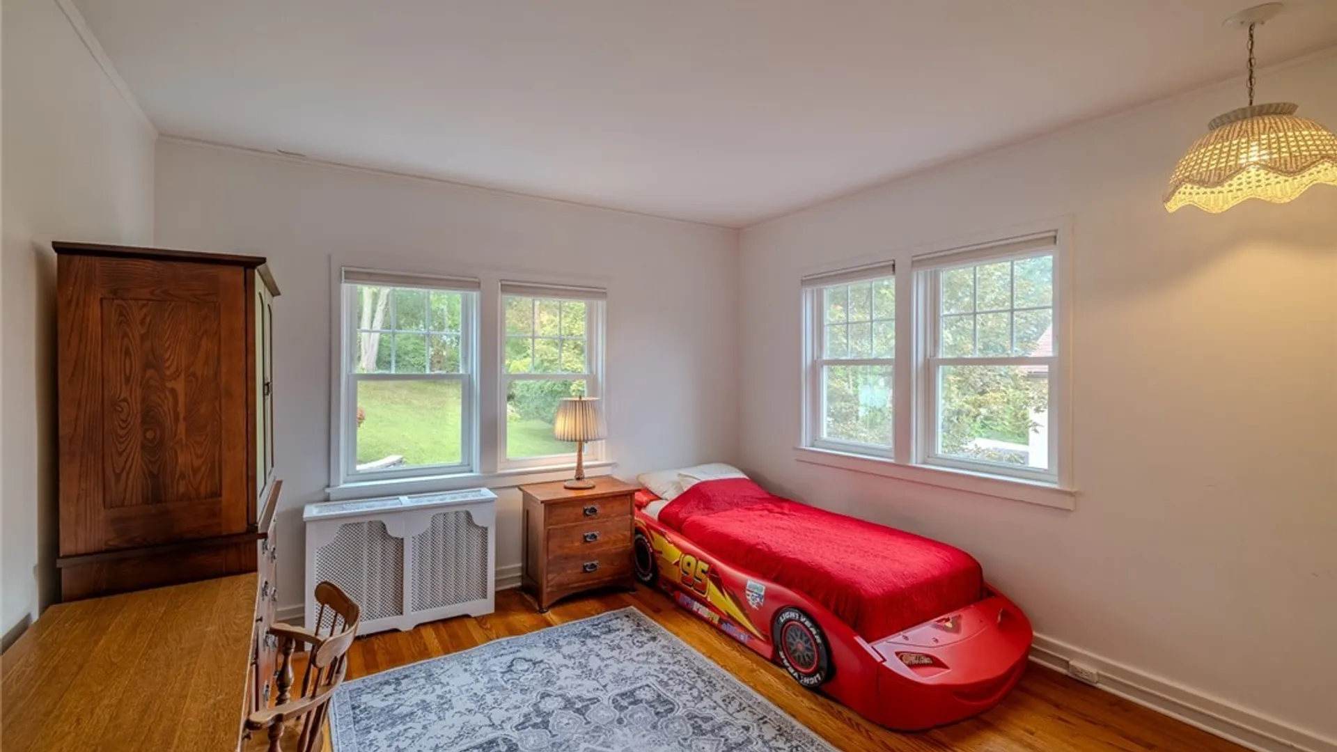 Property at 256 Shotwell Park, Syracuse, NY 13206 14
