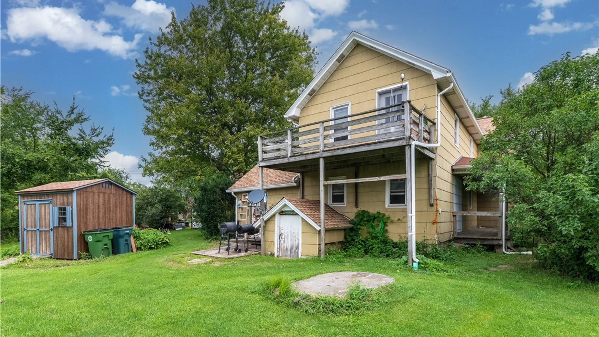 Property at 6489 Errick Road, Wheatfield, NY 14120 5