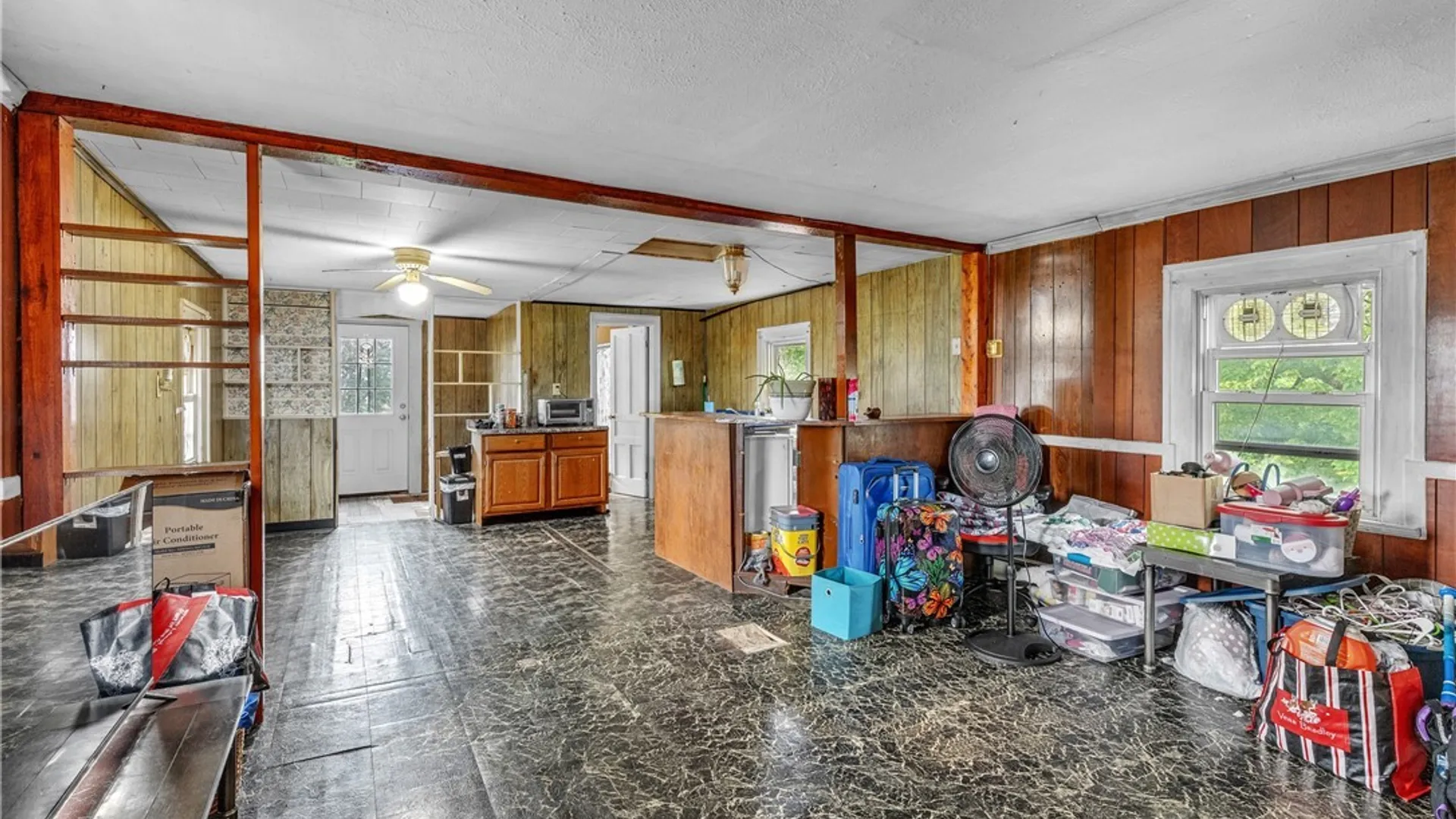 Property at 6489 Errick Road, Wheatfield, NY 14120 25