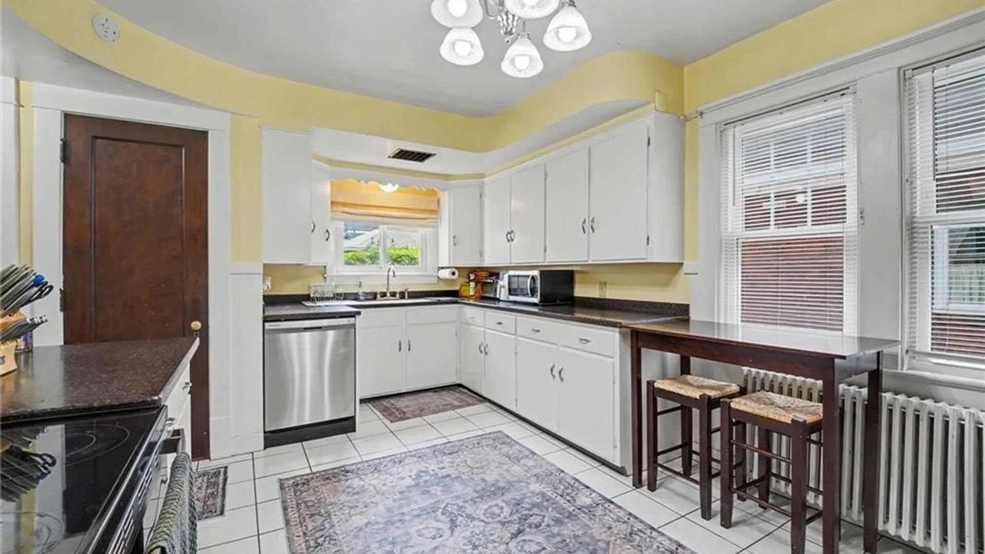 Property at 40 Jewett Parkway, Buffalo, NY 14214 17