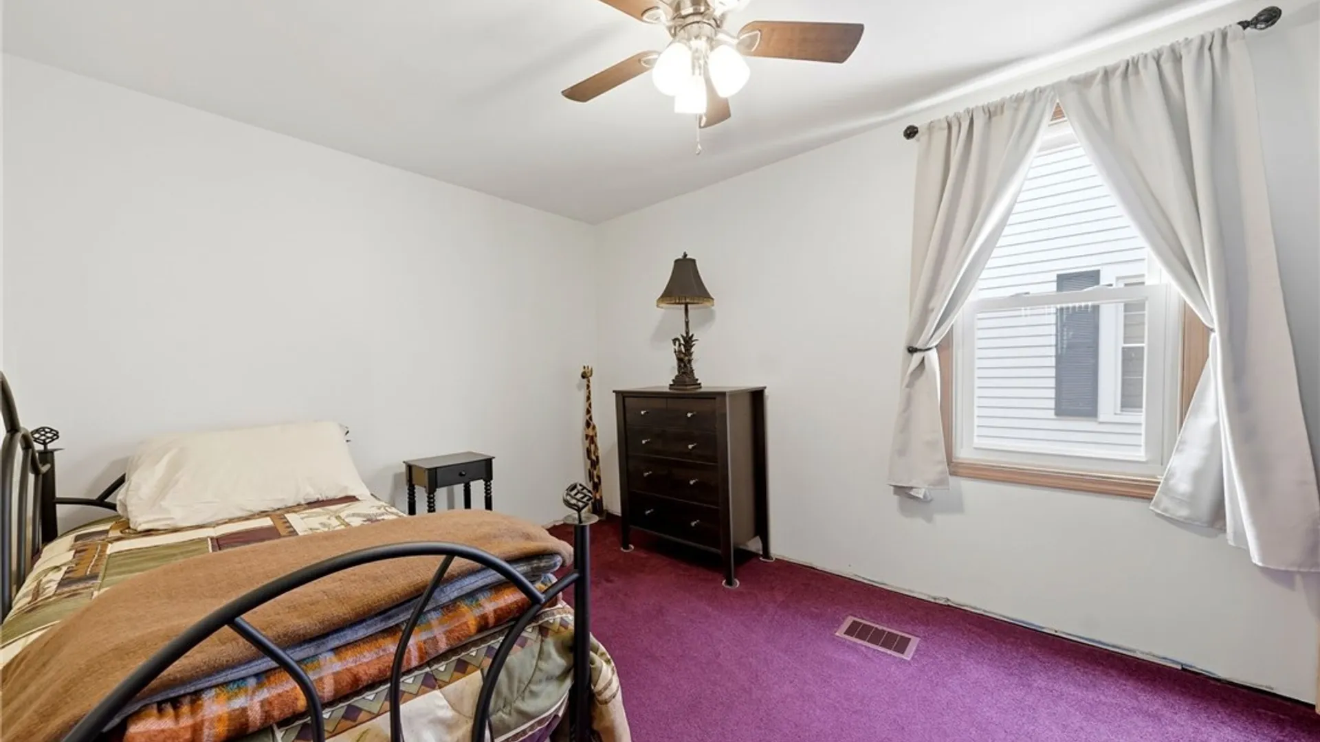Property at 16 Pleasant Avenue, Lancaster, NY 14086 10