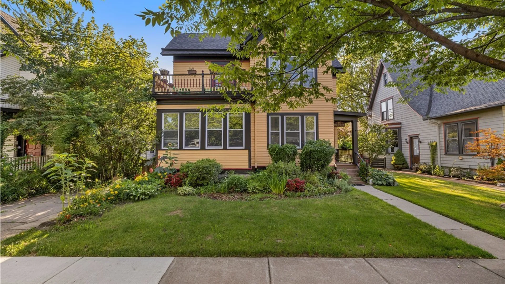 Property at 180 Richmond Avenue, Buffalo, NY 14222 3