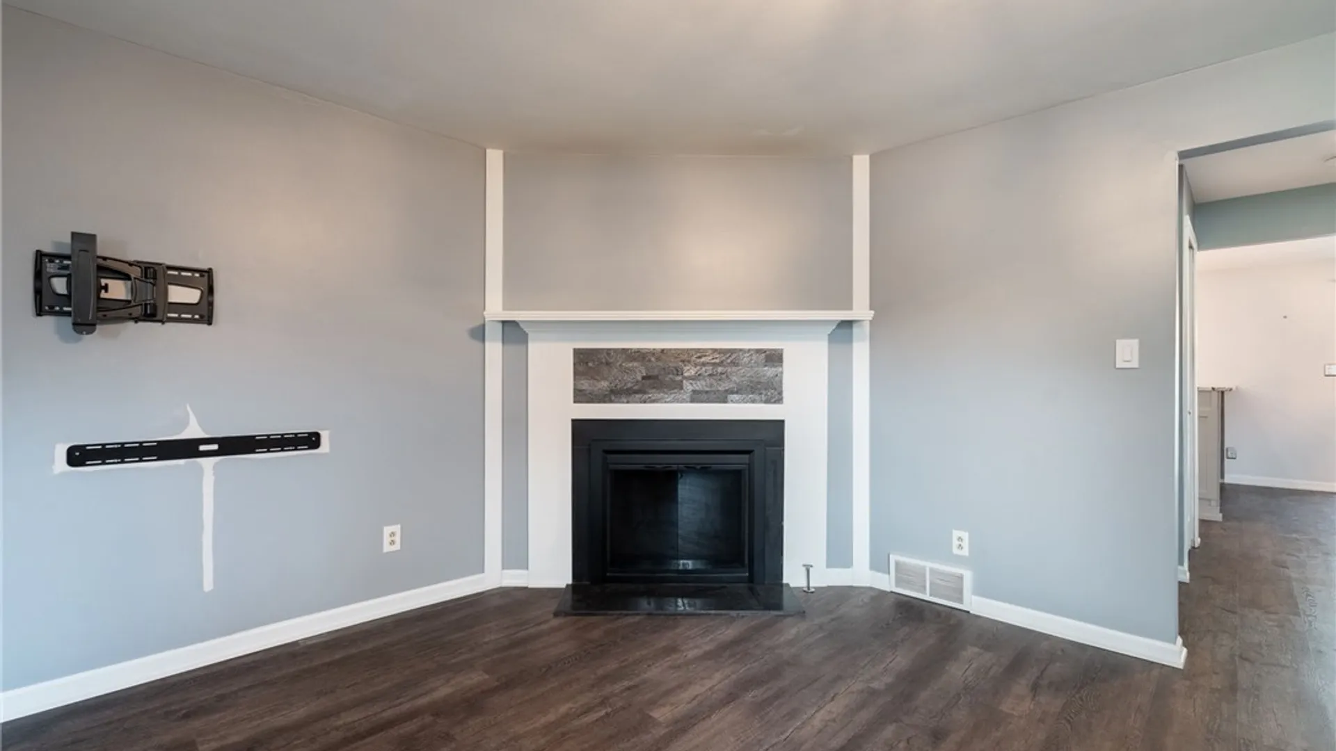 Property at 1502 Forest Edge Drive, Amherst, NY 14051 7