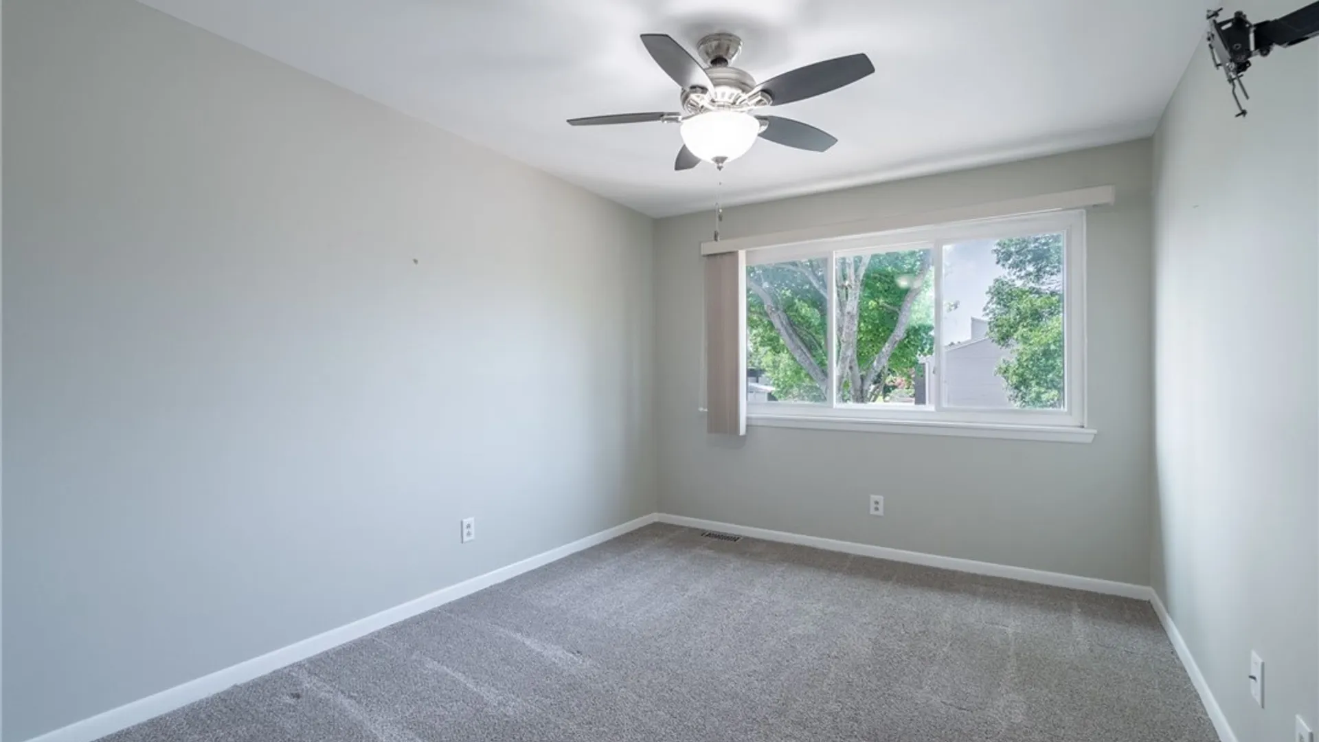 Property at 1502 Forest Edge Drive, Amherst, NY 14051 28