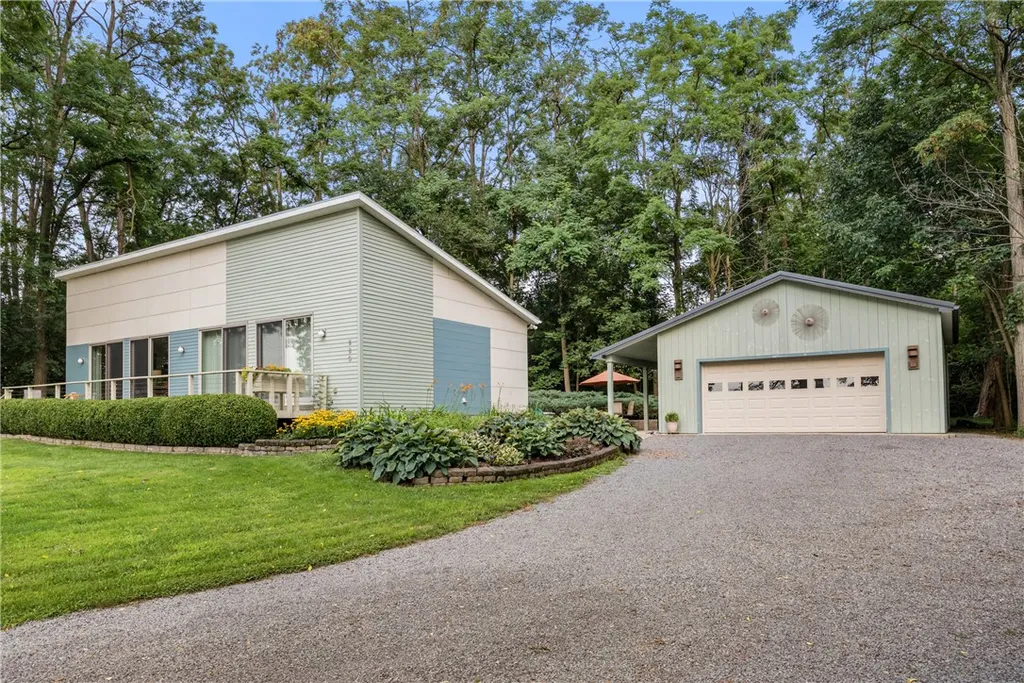 Property at 880 Crows Nest Road, Torrey, NY 14527