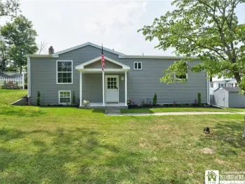 Property at 6 Holly Drive, Busti, NY 14750