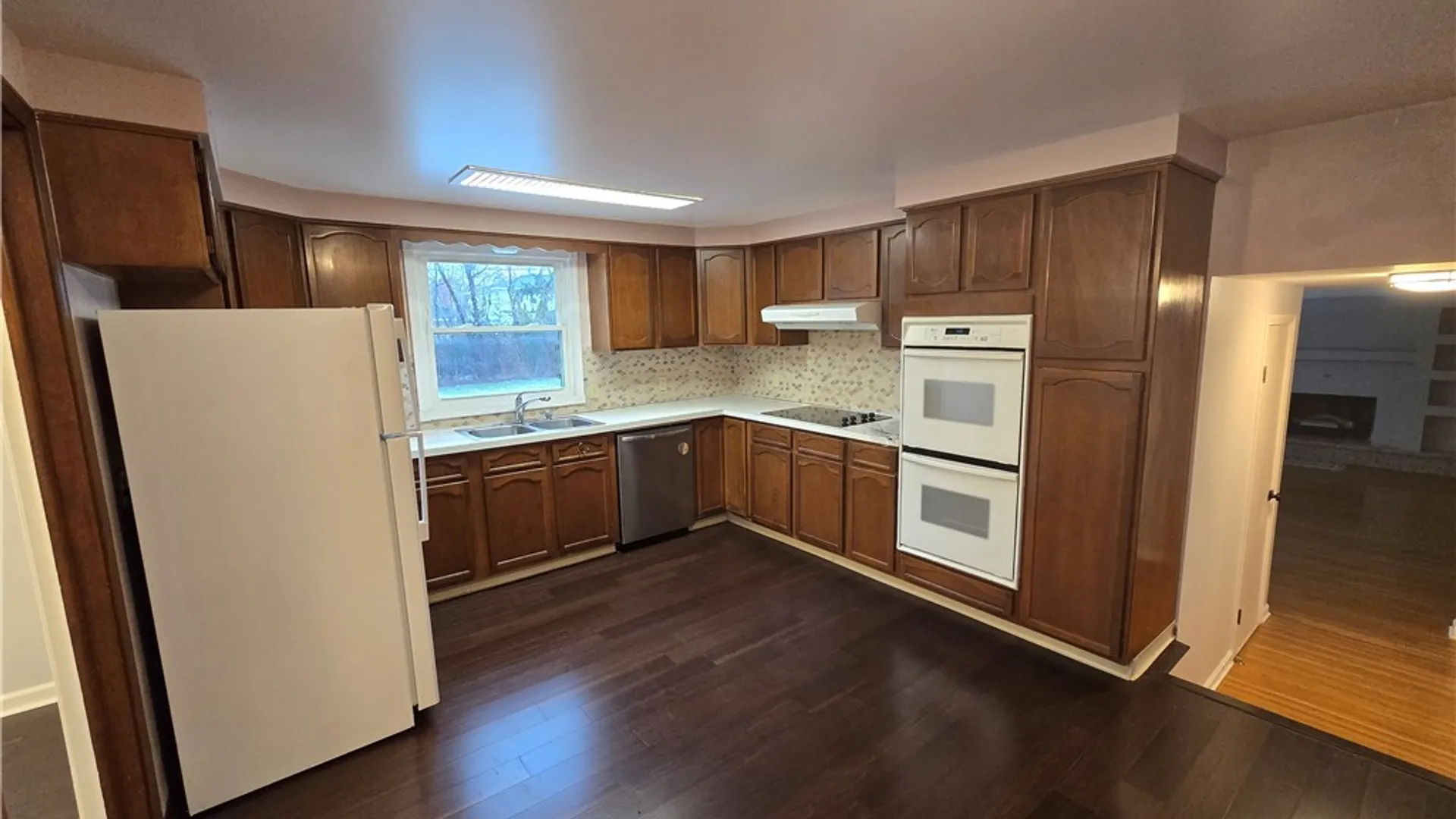 Property at 161 Foxpoint, Amherst, NY 14221 13