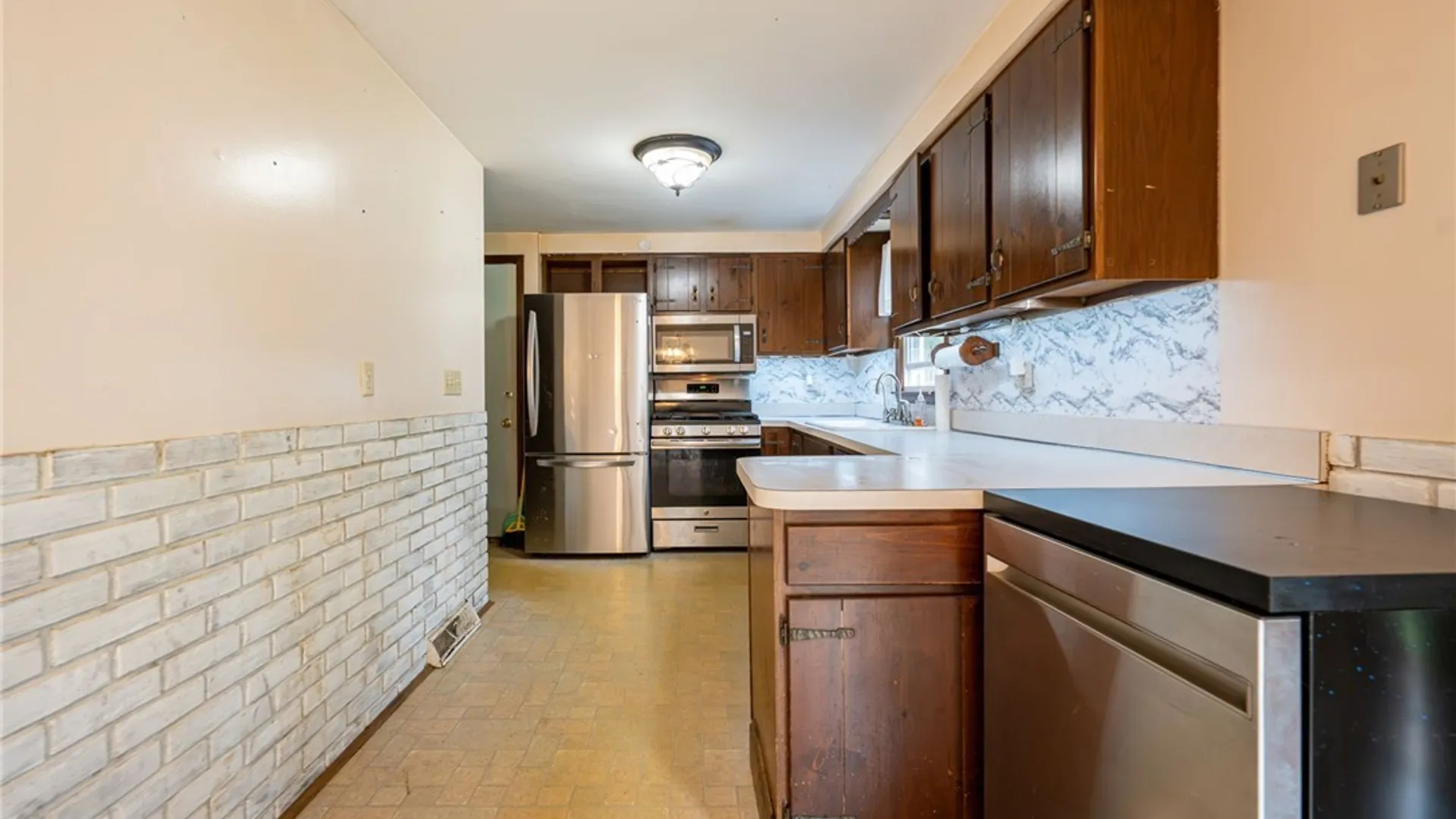 Property at 6751 Hillcroft Drive, Boston, NY 14025 17