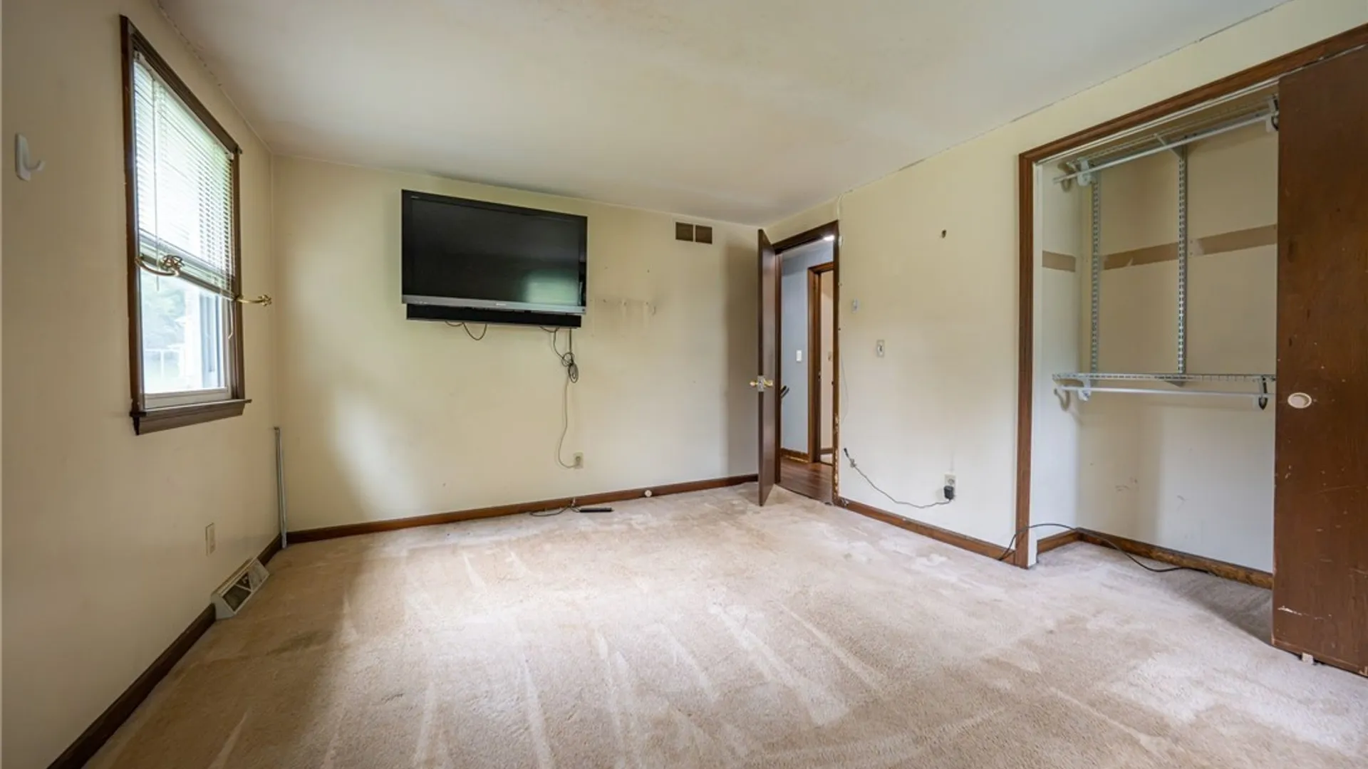 Property at 6751 Hillcroft Drive, Boston, NY 14025 27