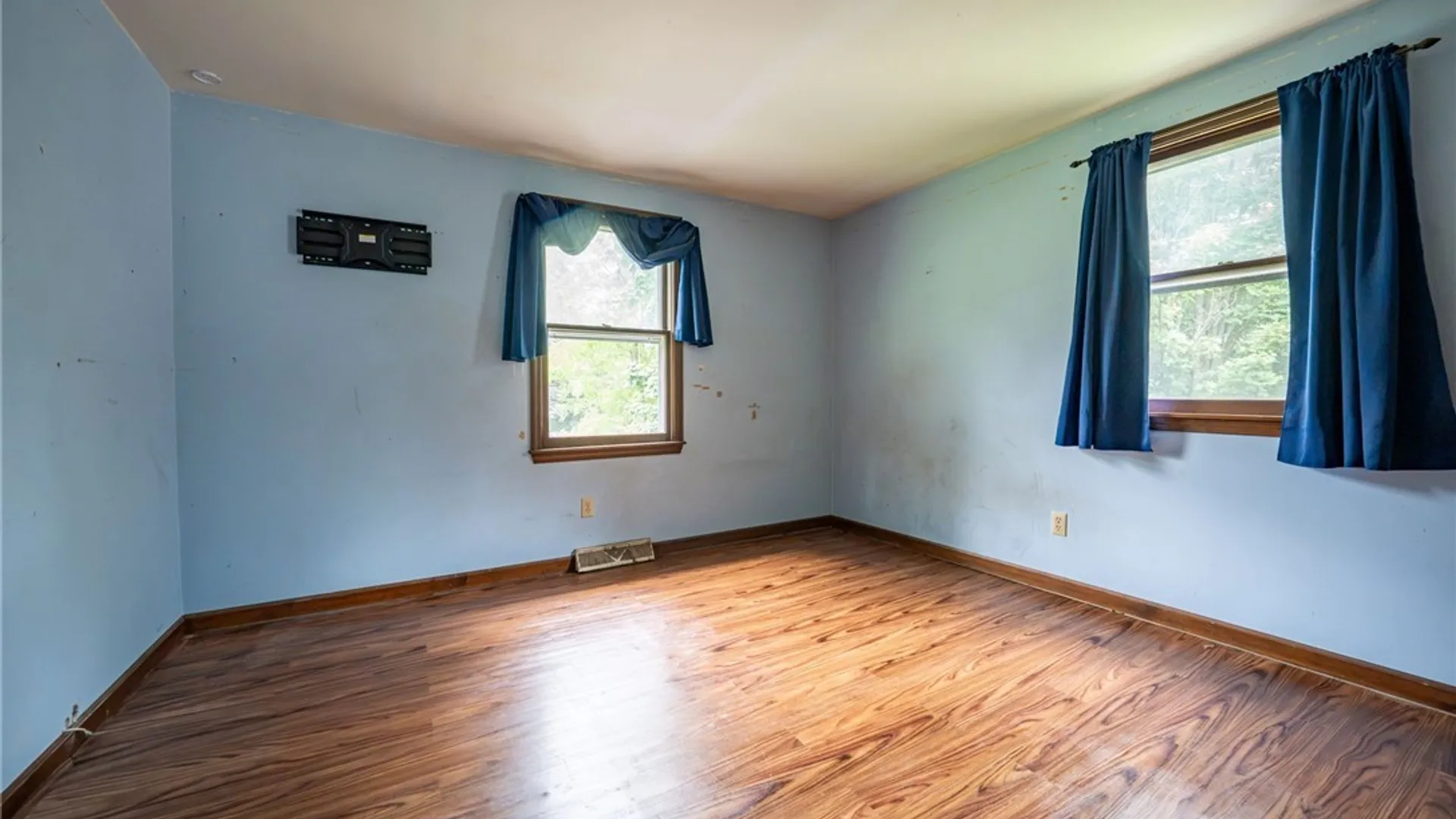 Property at 6751 Hillcroft Drive, Boston, NY 14025 28