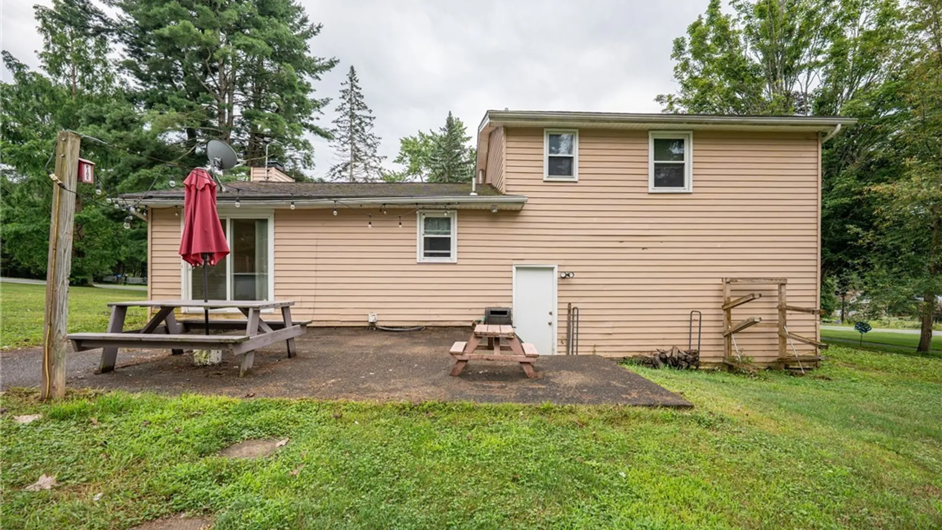 Property at 6751 Hillcroft Drive, Boston, NY 14025 41
