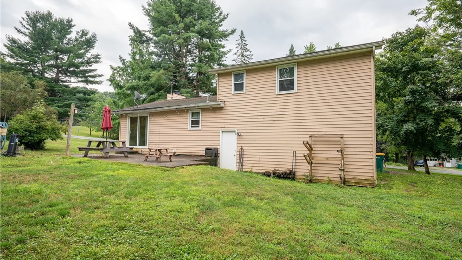 Property at 6751 Hillcroft Drive, Boston, NY 14025 42