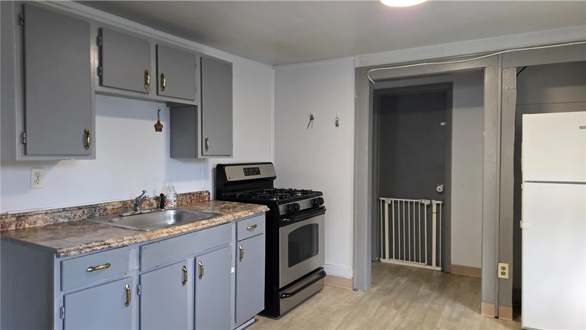 Property at 1560 N Goodman Street, Rochester, NY 14609 10