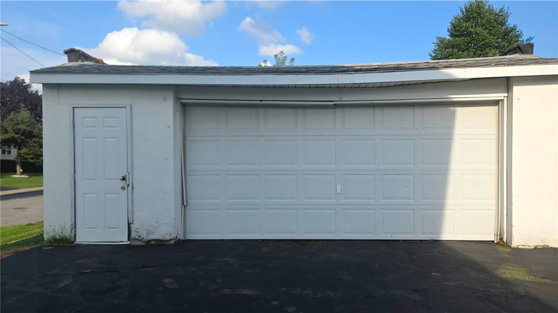 Property at 1560 N Goodman Street, Rochester, NY 14609 15