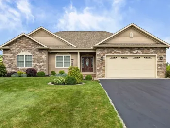Property at 137 Kensington Court, Livonia, NY 14487